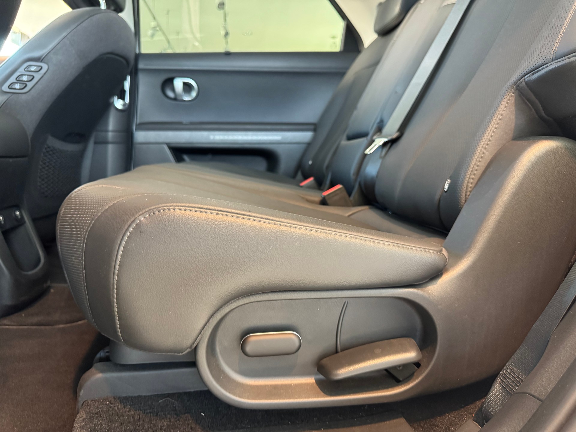 HYUNDAI Ioniq 5 77kWh Vertex 4WD-image-26