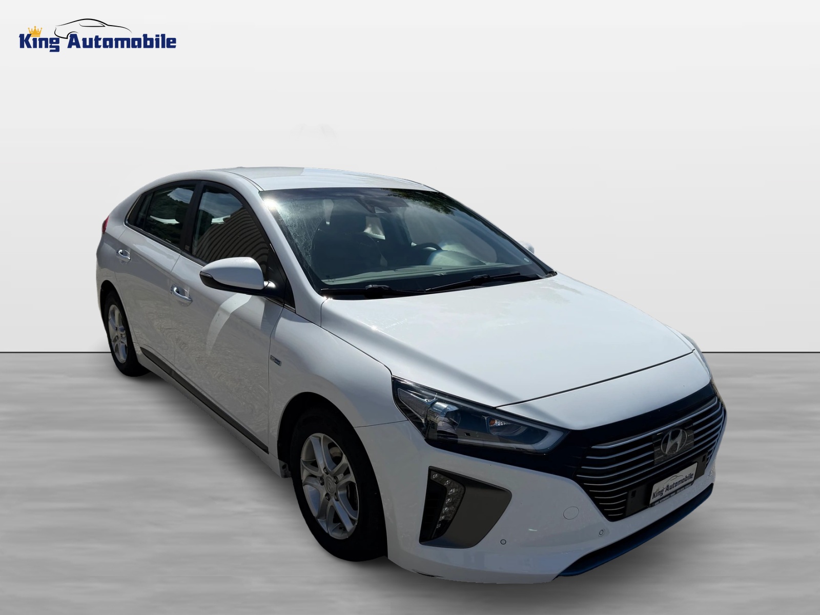 HYUNDAI Ioniq 1.6 GDi HEV Launch Plus DCT | CH-Auto | Frisch MFK | 1-Hand-image-3