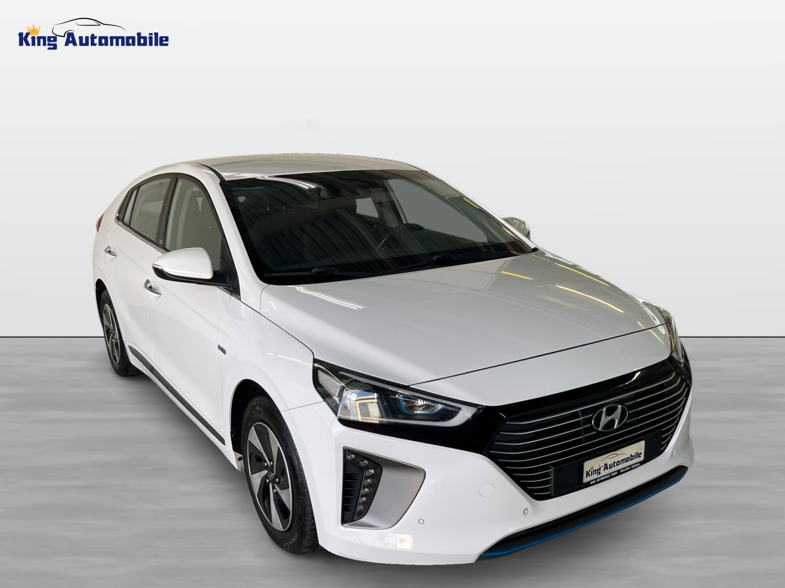 HYUNDAI Ioniq 1.6 GDi HEV Launch Plus DCT | CH-Auto | Frisch MFK | 1-Hand-showroom-element-3