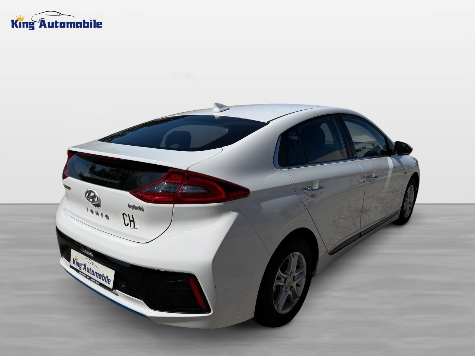 HYUNDAI Ioniq 1.6 GDi HEV Launch Plus DCT | CH-Auto | Frisch MFK | 1-Hand-image-6