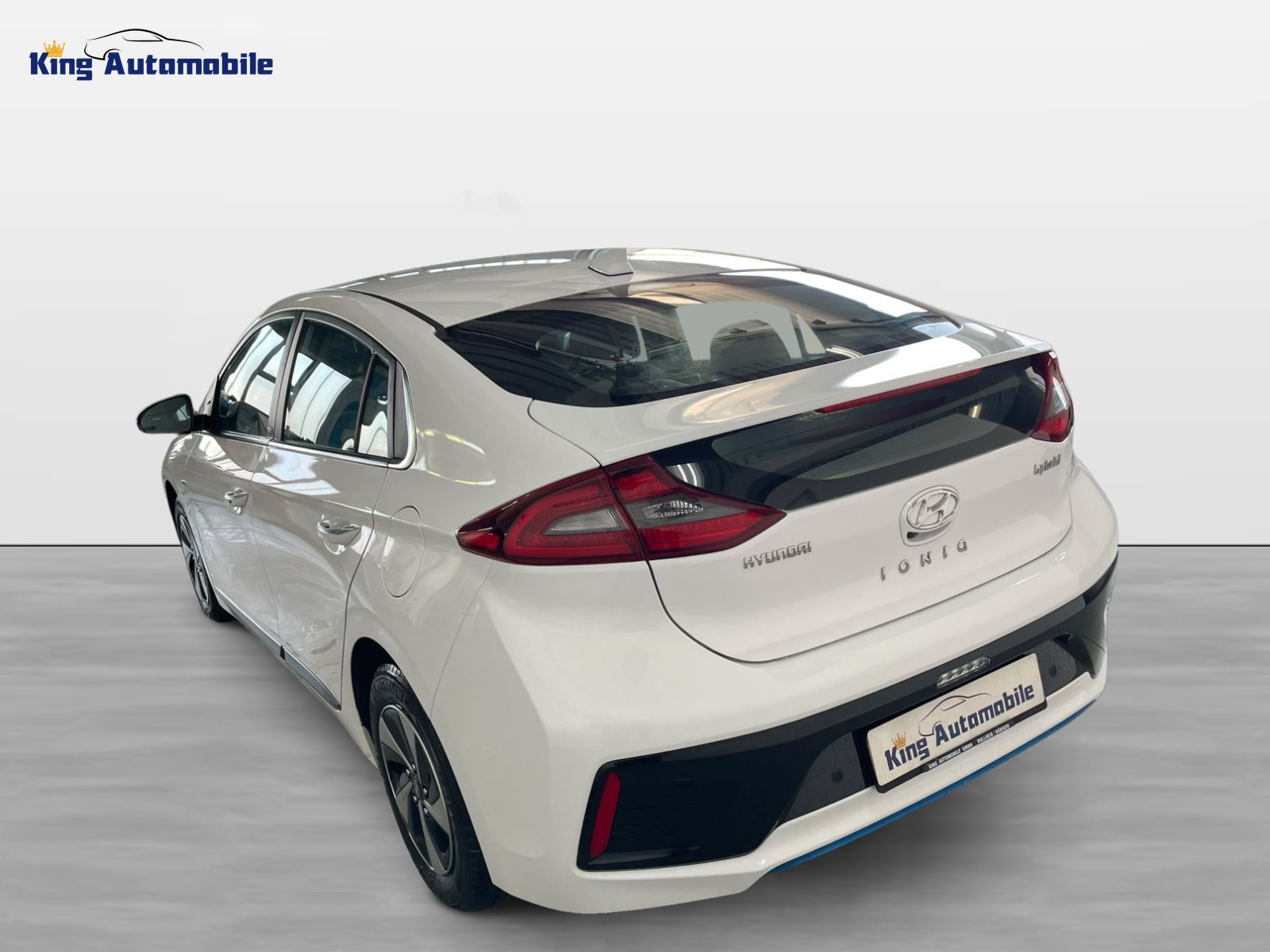 HYUNDAI Ioniq 1.6 GDi HEV Launch Plus DCT | CH-Auto | Frisch MFK | 1-Hand-image-6