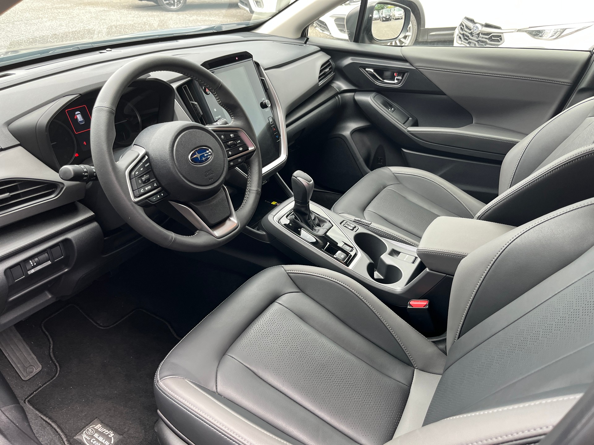 SUBARU Crosstrek 2.0i e-Boxer Luxury-image-10