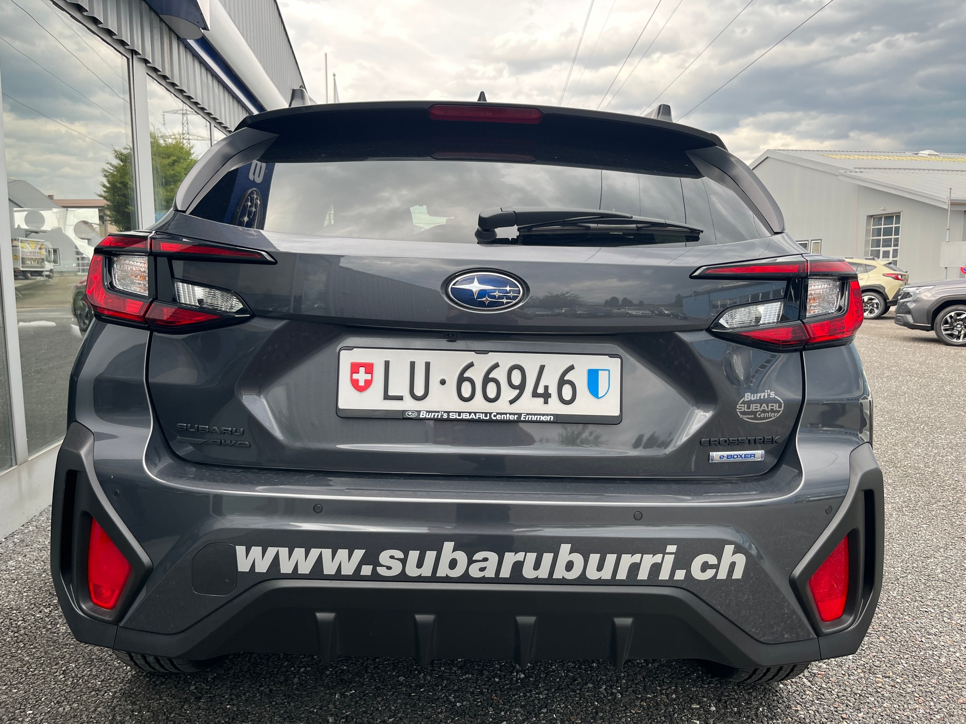SUBARU Crosstrek 2.0i e-Boxer Luxury-image-5