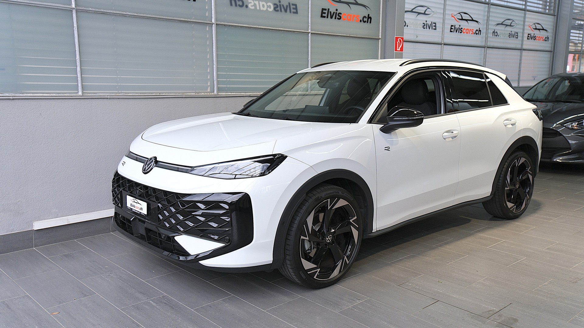 VW T-Roc 1.5 eTSI mHEV R-Line DSG "Black Style "-image-7