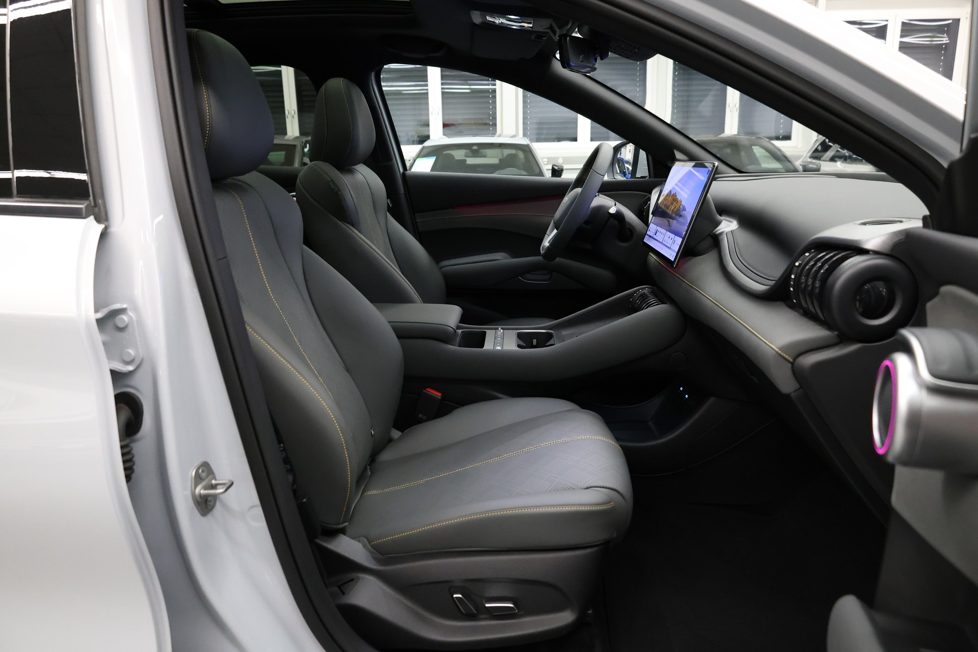 BYD Atto 3 EVO Excellence AWD-image-15