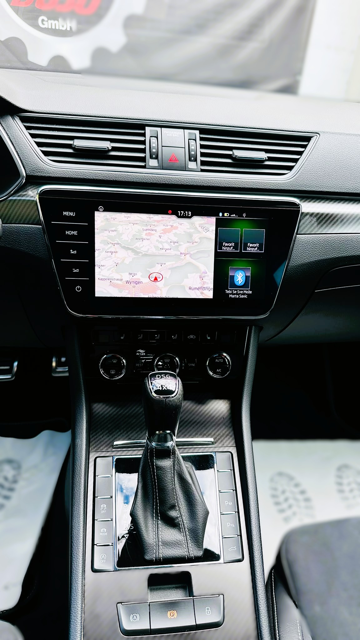 SKODA Superb Combi 2.0 TDi SportLine 4x4 DSG-image-12