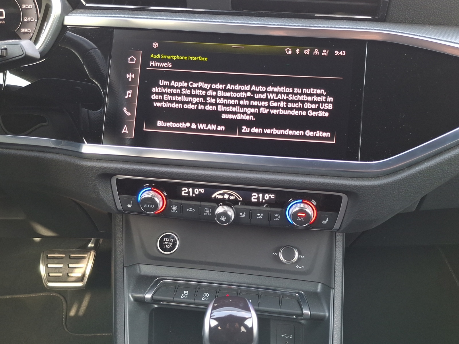AUDI Q3 40 TFSI S line quattro S-tronic-image-10
