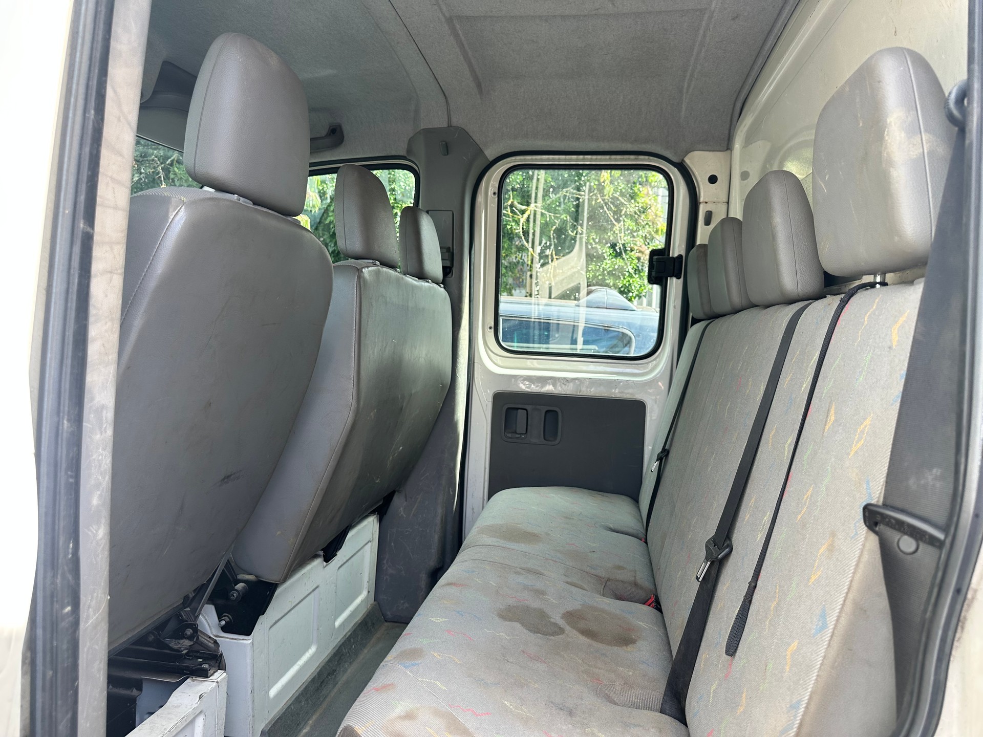 VW Crafter 35 2.5 TDI-image-8
