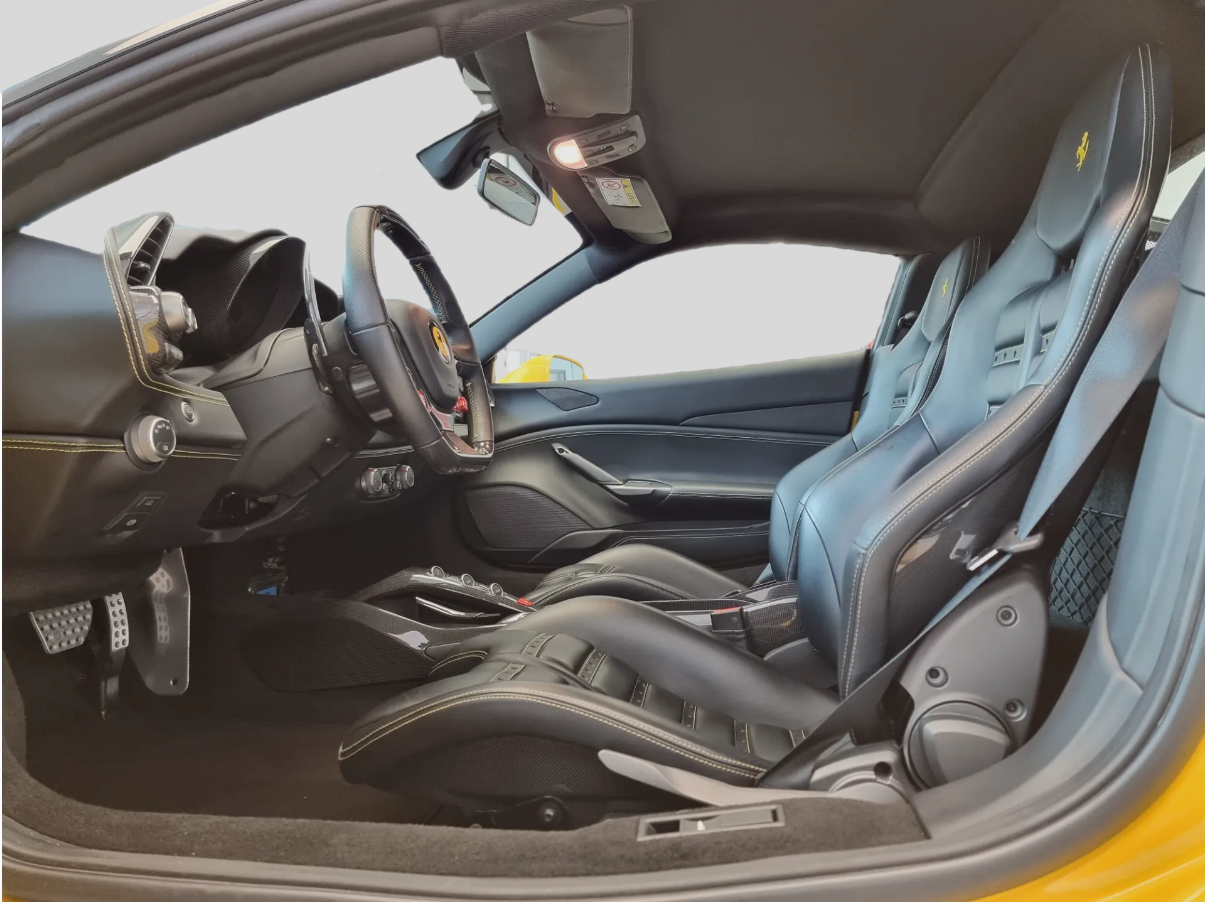FERRARI 488 GTB-image-10