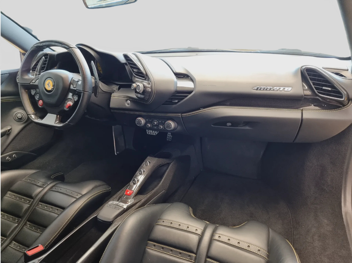 FERRARI 488 GTB-image-11