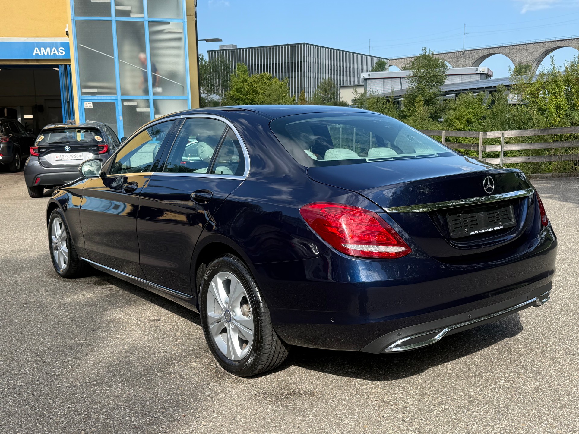 MERCEDES-BENZ C 250 BlueTEC 4Matic 7G-Tronic-image-5