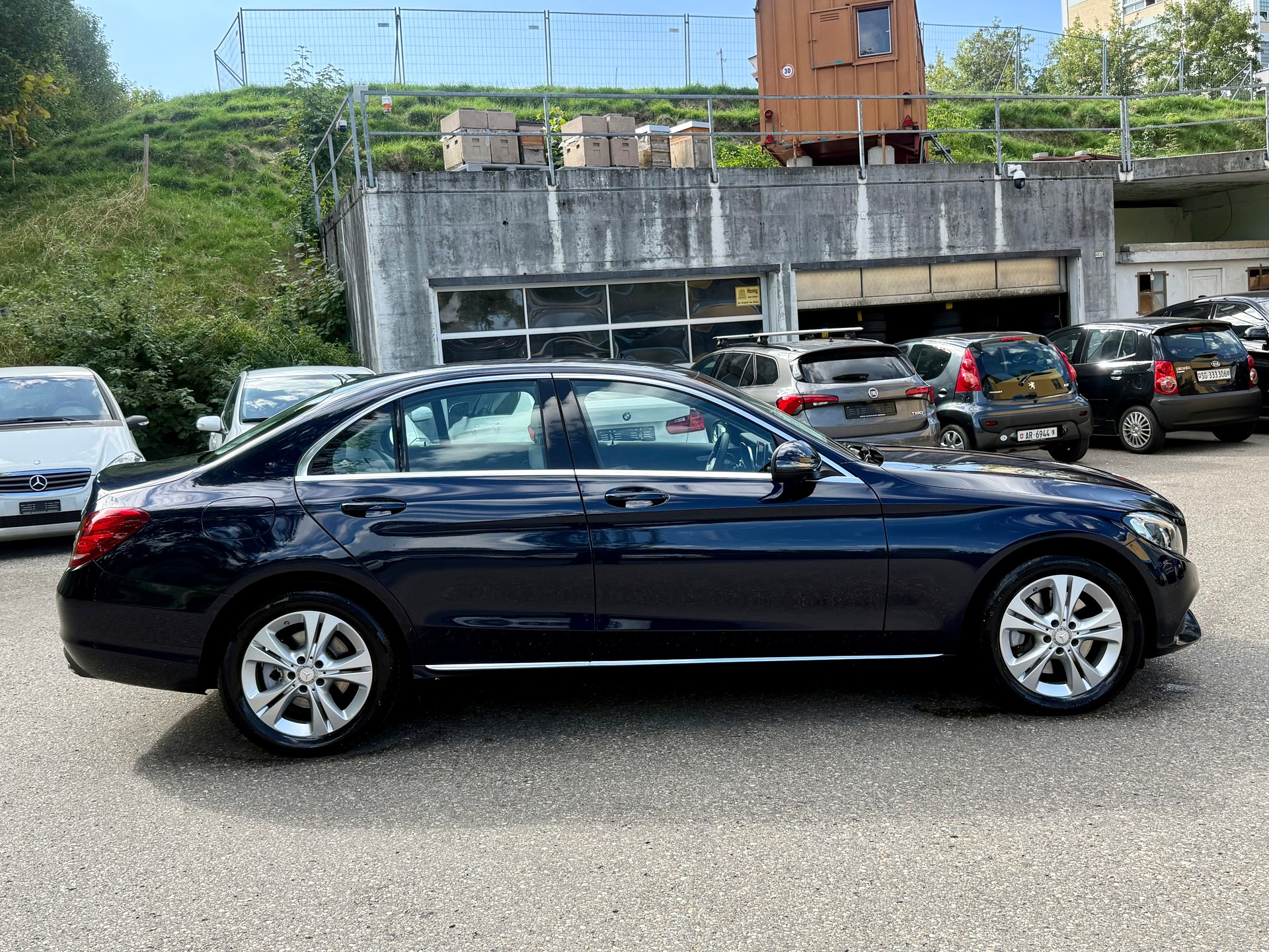 MERCEDES-BENZ C 250 BlueTEC 4Matic 7G-Tronic-image-8