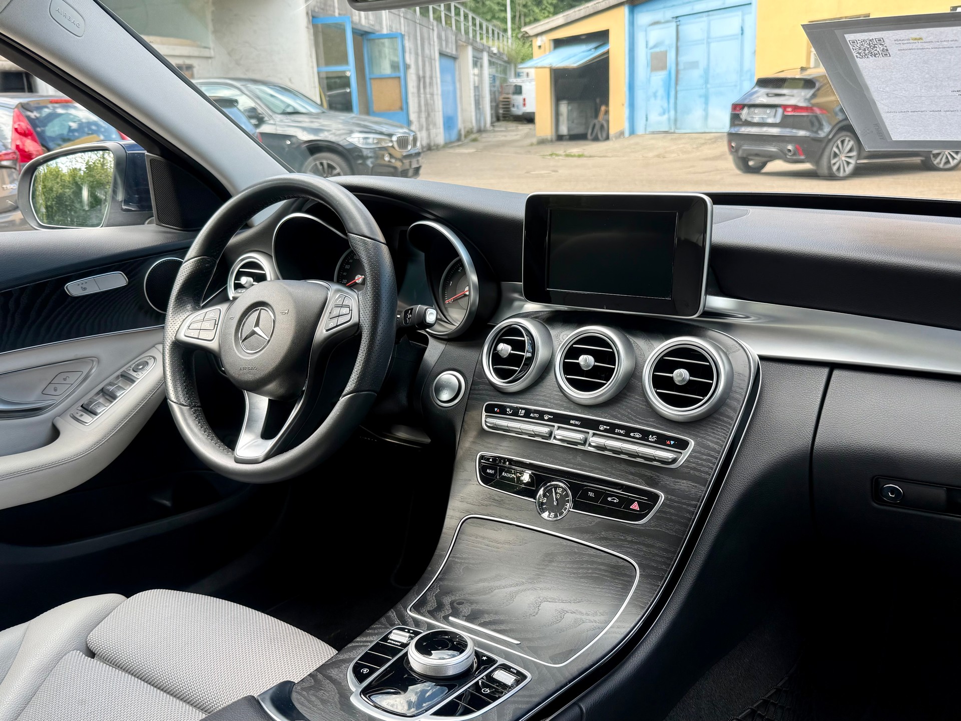 MERCEDES-BENZ C 250 BlueTEC 4Matic 7G-Tronic-image-12