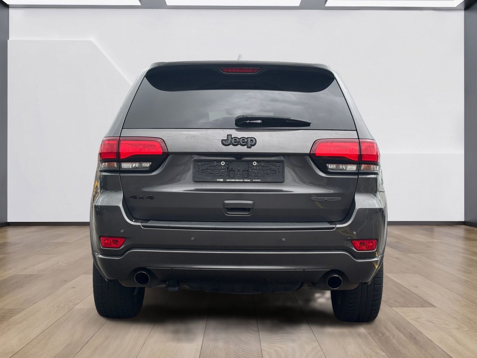 JEEP Grand Cherokee 3.0 CRD Night Eagle Automatic-image-4
