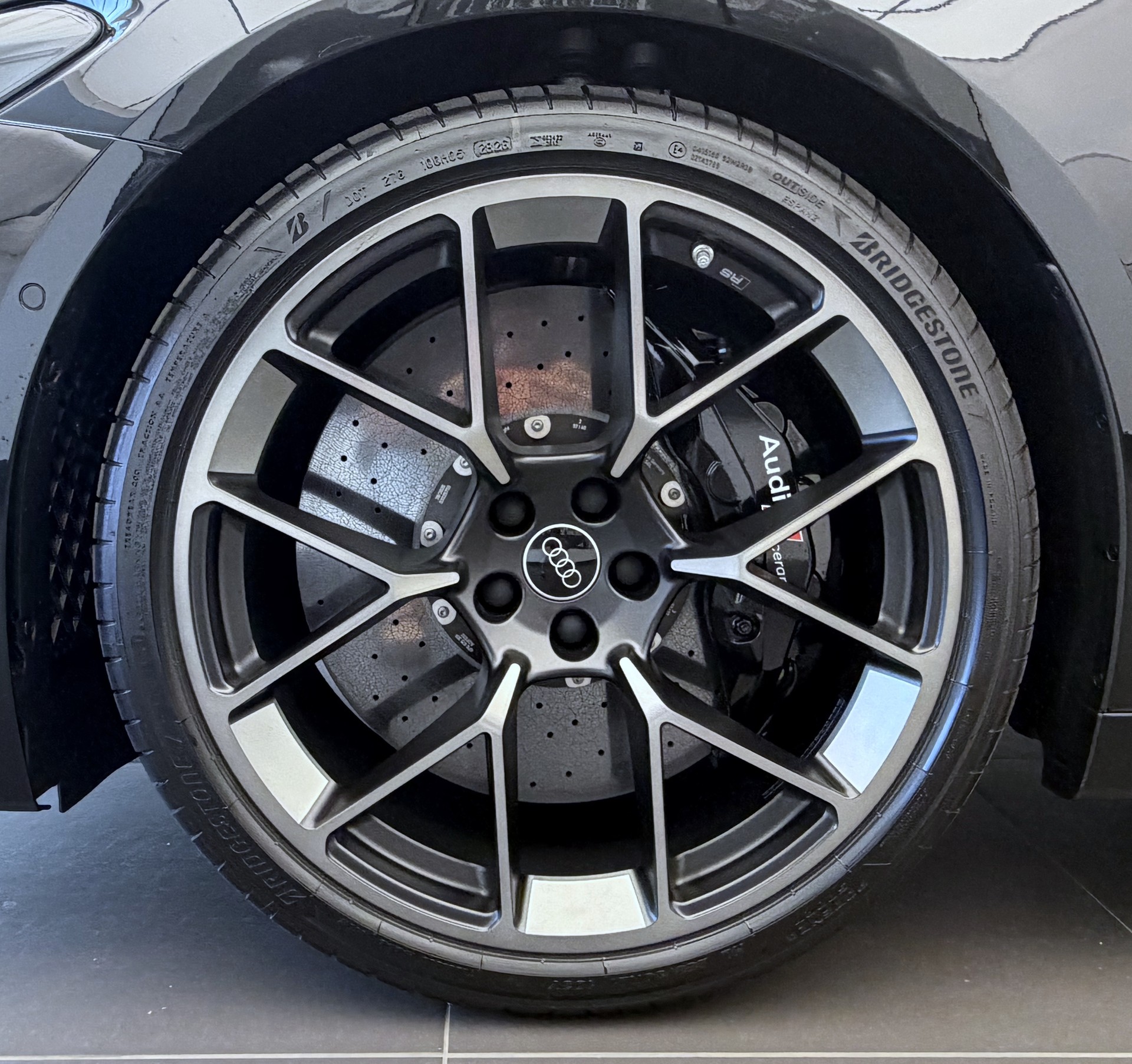 AUDI RS 5 Avant TFSI 470 kW Tiptronic quattro-image-2