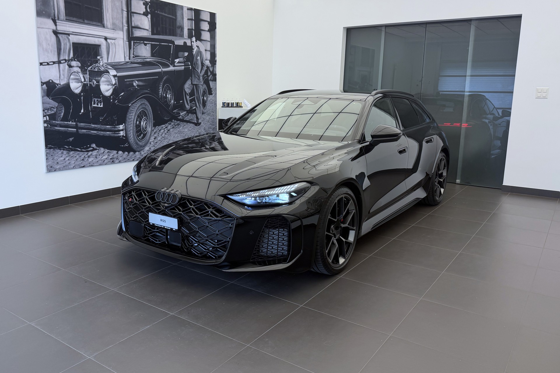AUDI RS 5 Avant TFSI 470 kW Tiptronic quattro-image-0