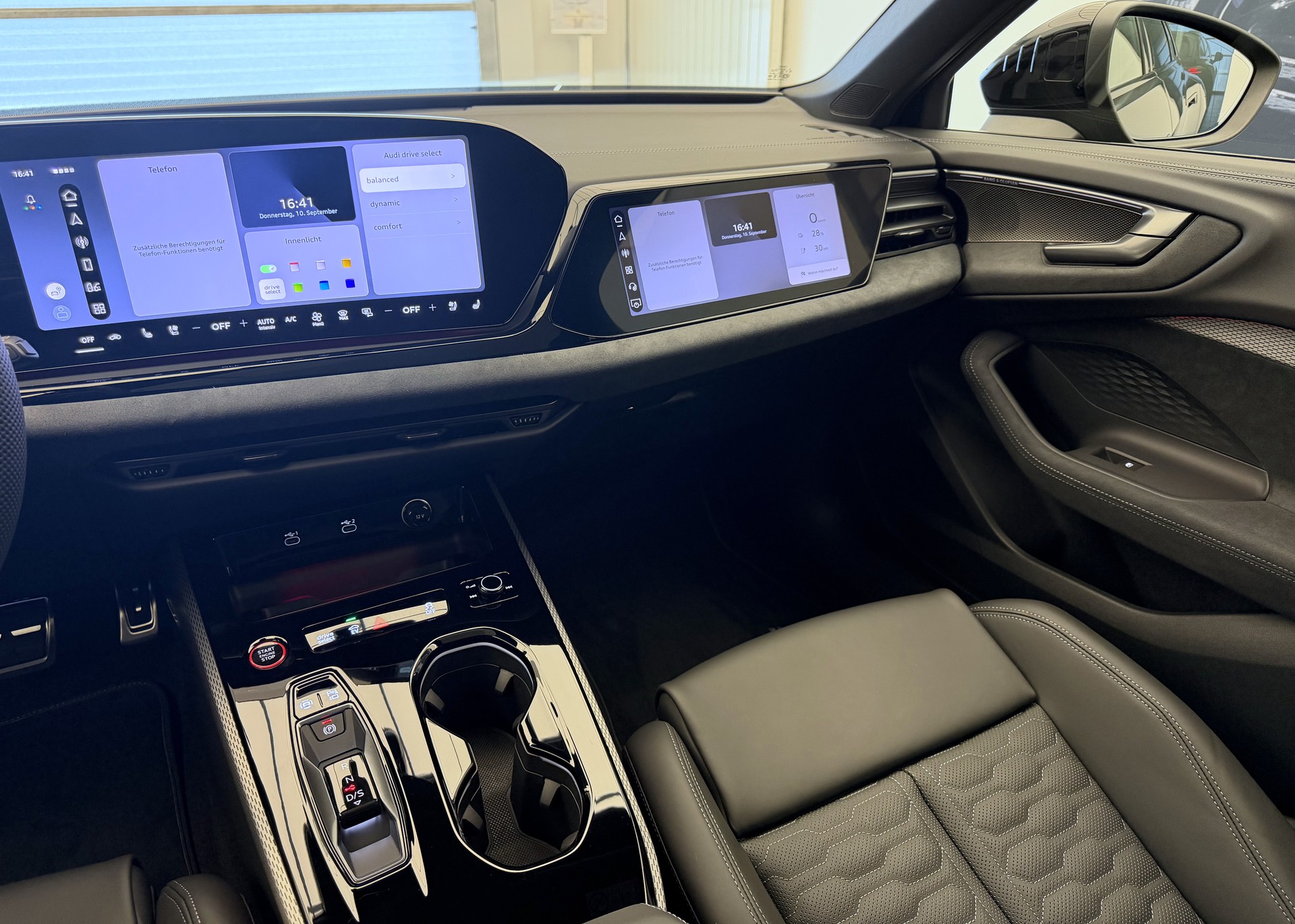 AUDI RS 5 Avant TFSI 470 kW Tiptronic quattro-image-18