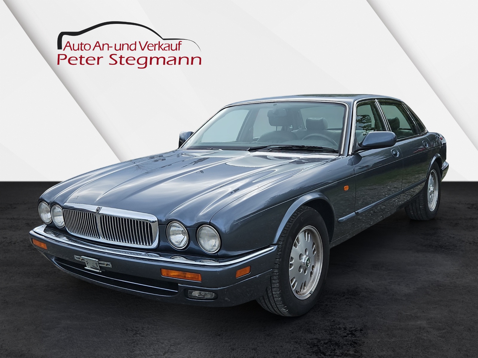 JAGUAR 4,0-24 Soveregin-showroom-element-1