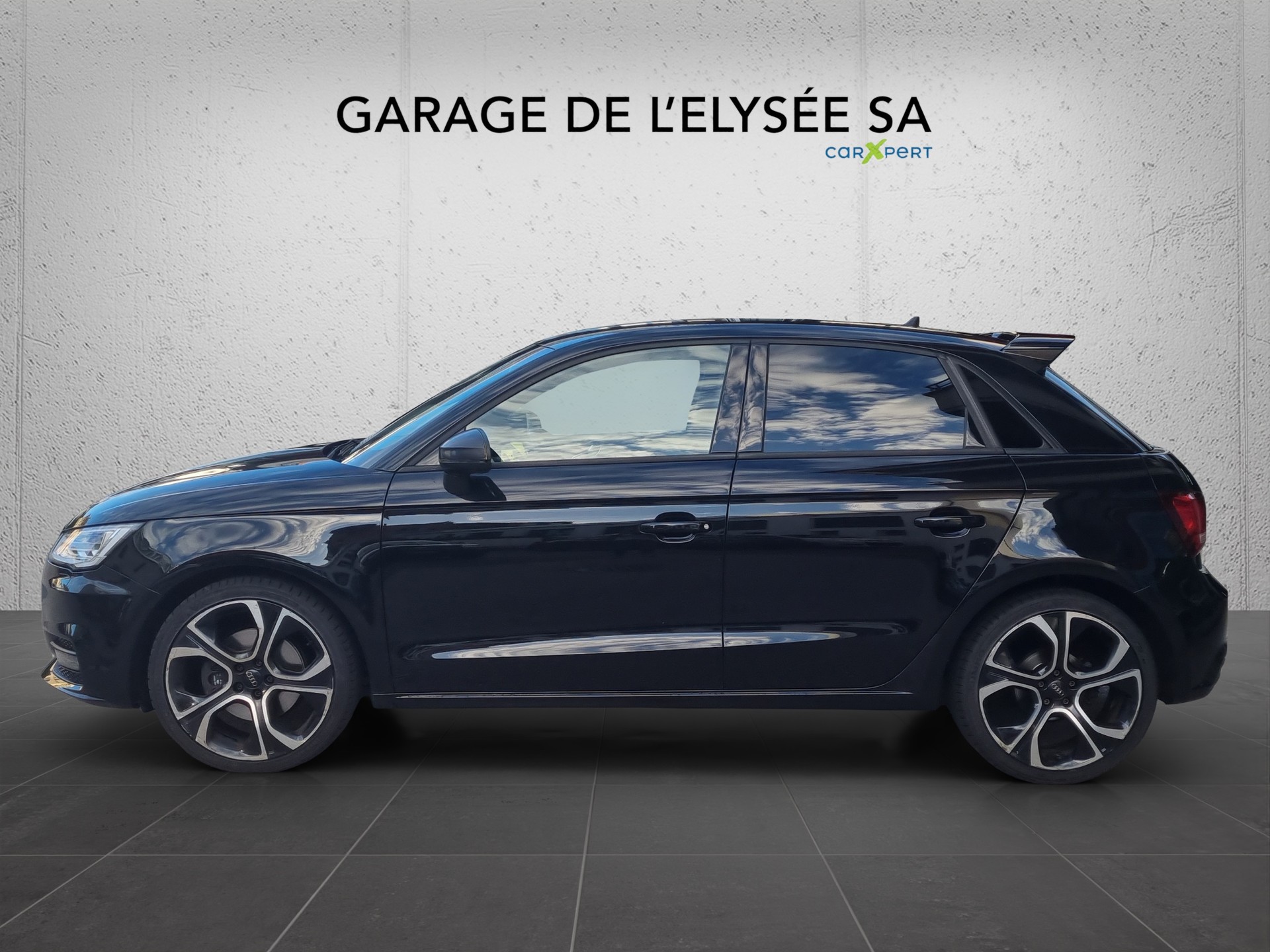 AUDI A1 Sportback 1.4 TFSI Sport S-tronic-image-3