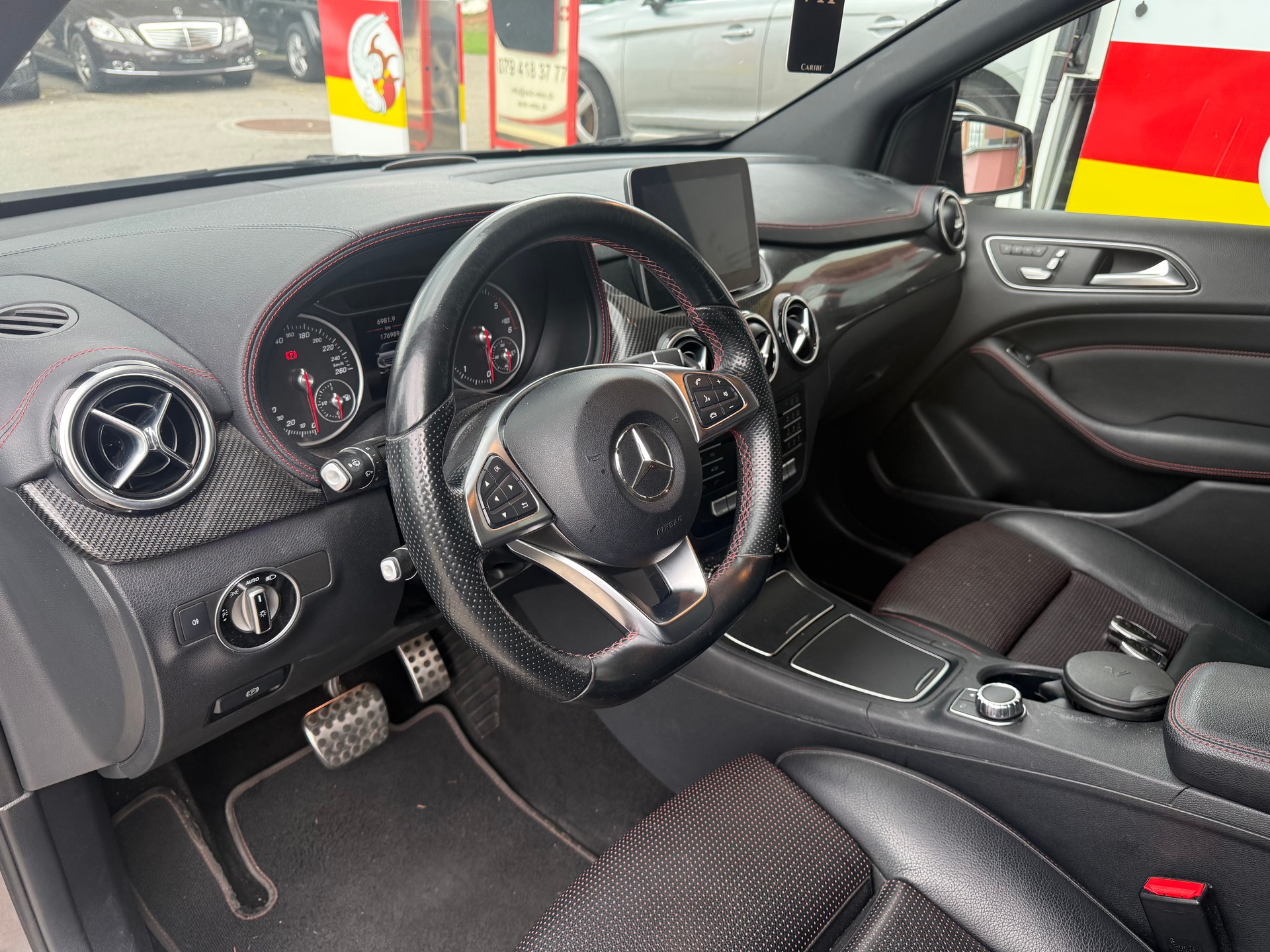 MERCEDES-BENZ B 220 CDI Swiss Star Edition Style 4Matic 7G-DCT-image-12