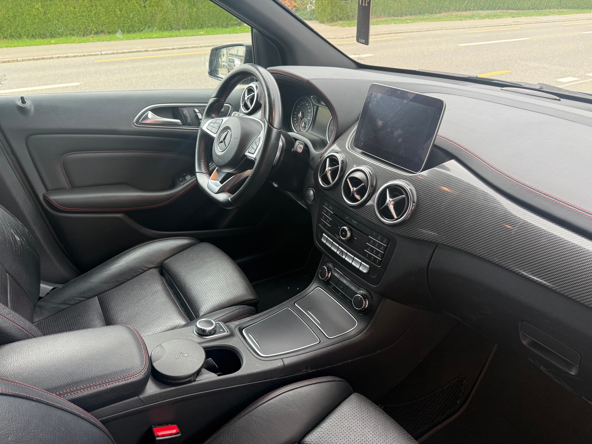 MERCEDES-BENZ B 220 CDI Swiss Star Edition Style 4Matic 7G-DCT-image-10