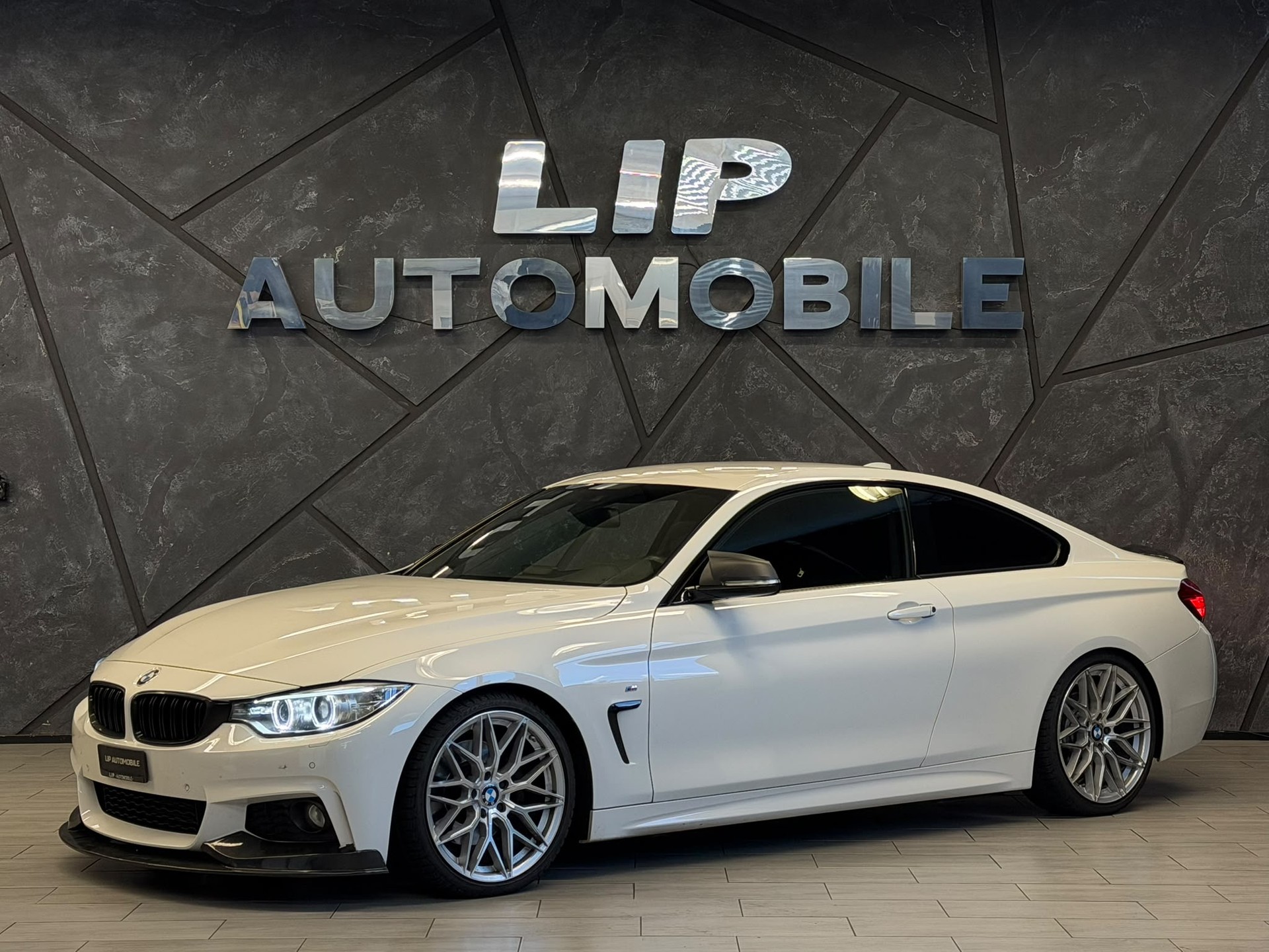 BMW 428i Coupé xDrive Steptronic M-Sportpaket-image-0