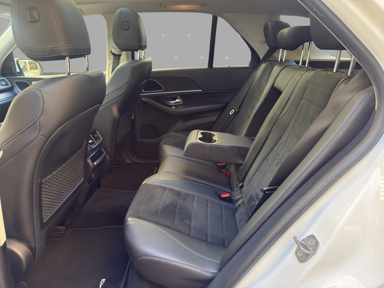 MERCEDES-BENZ GLE 300 d 4M - AMG / DISTRONIC / 360 Grad Kamera / Memory-Paket-image-13