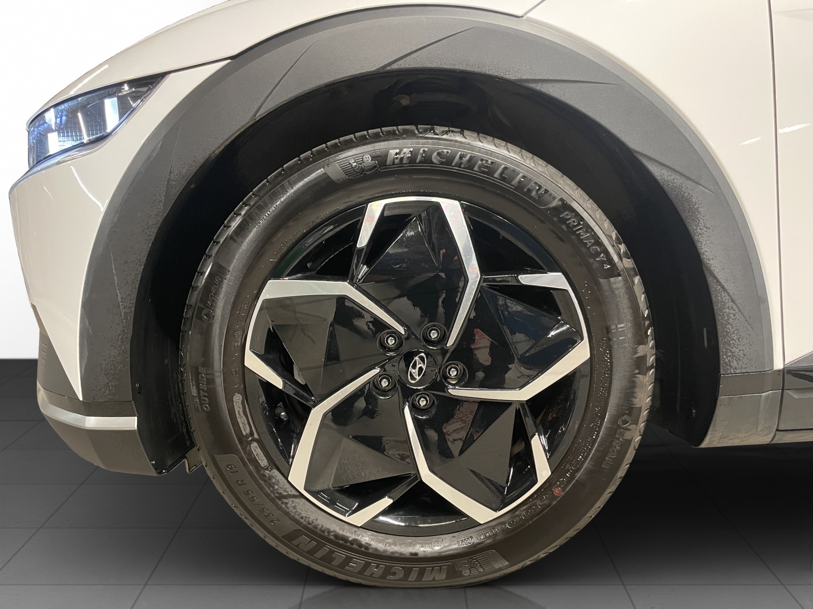 HYUNDAI Ioniq 5 77kWh Vertex 2WD-image-6