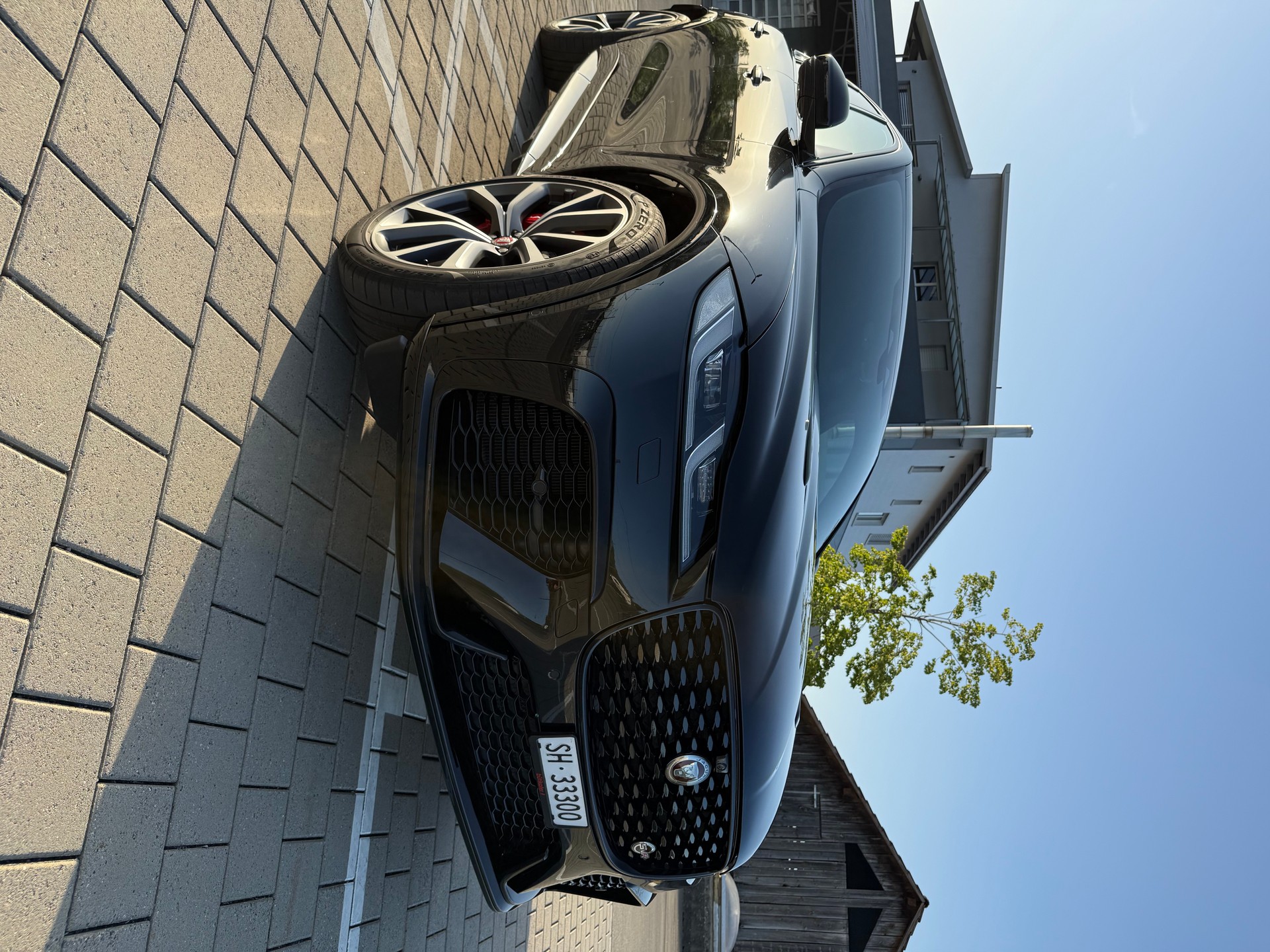 JAGUAR 5.0 V8 SVR AWD-image-8