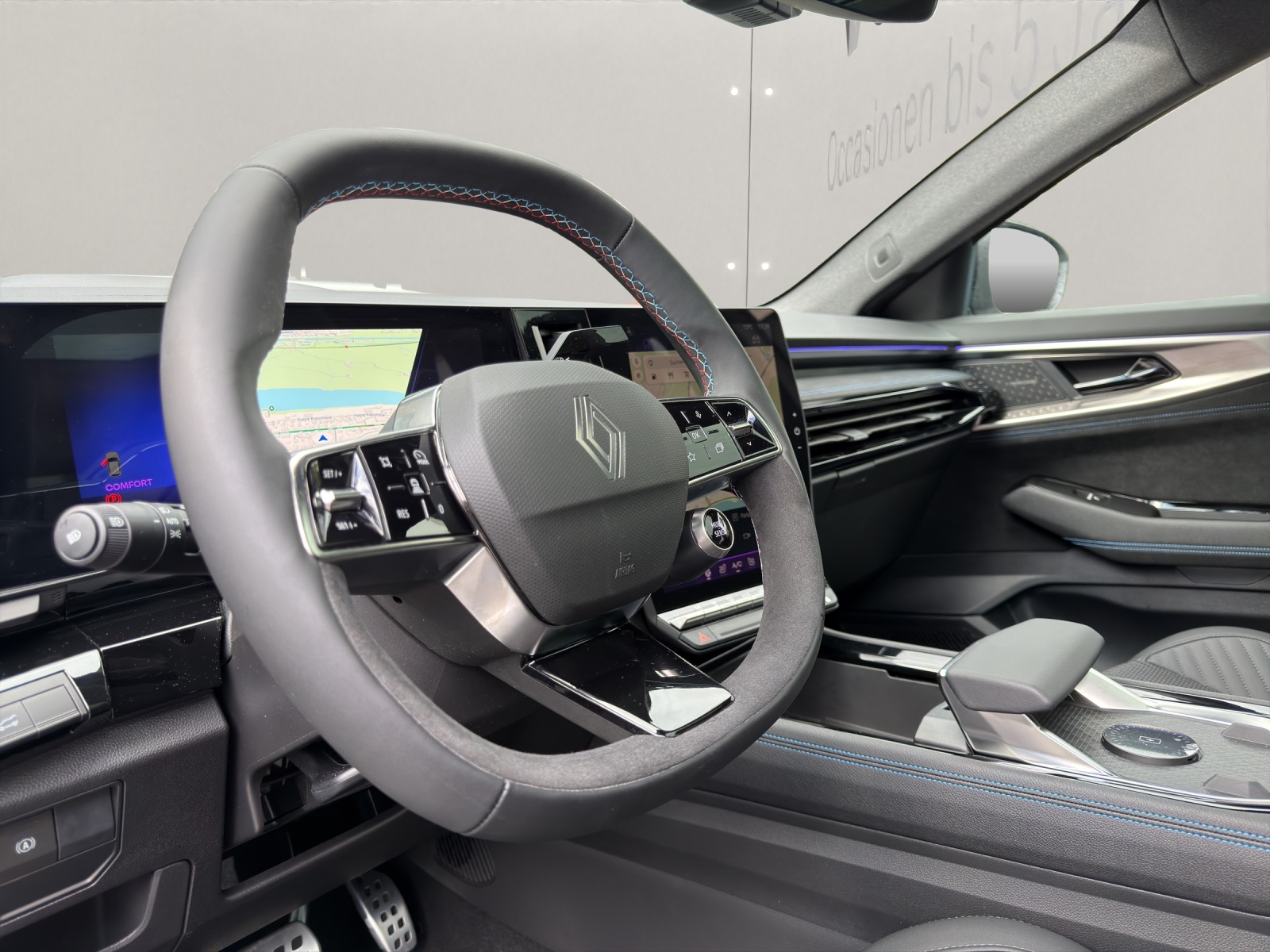 RENAULT Austral 1.2 E-Tech esprit Alpine-image-9