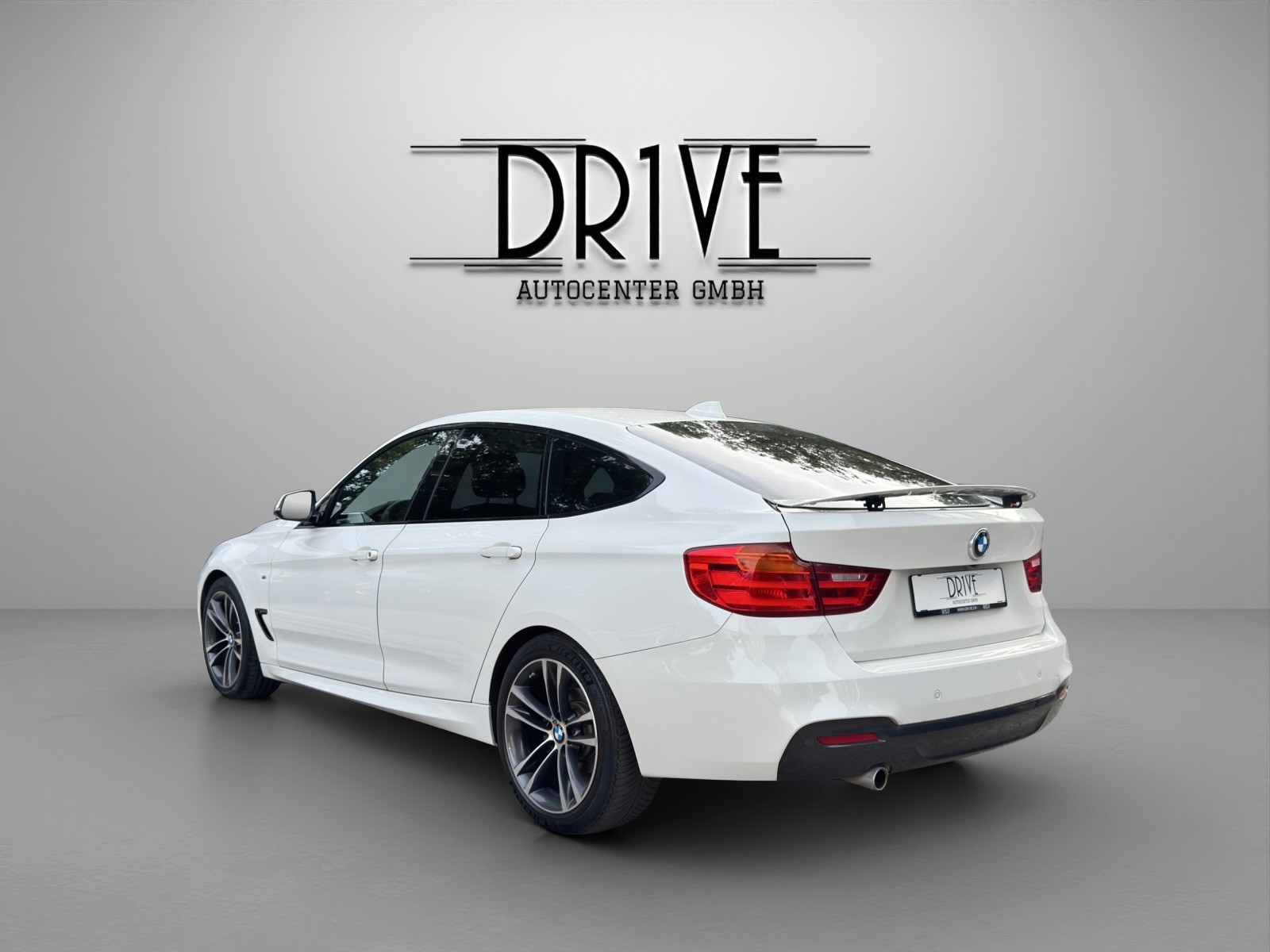 BMW 320d GT Steptronic-image-6