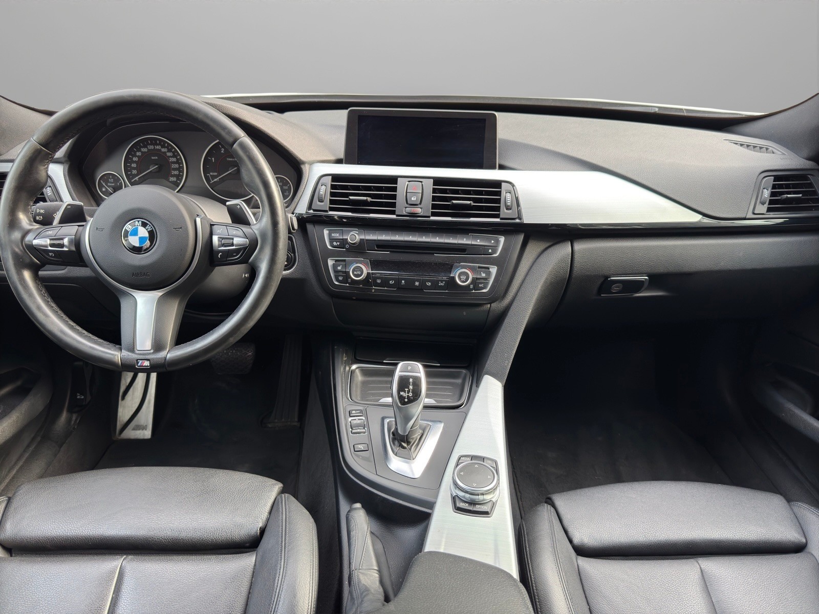 BMW 320d GT Steptronic-image-8