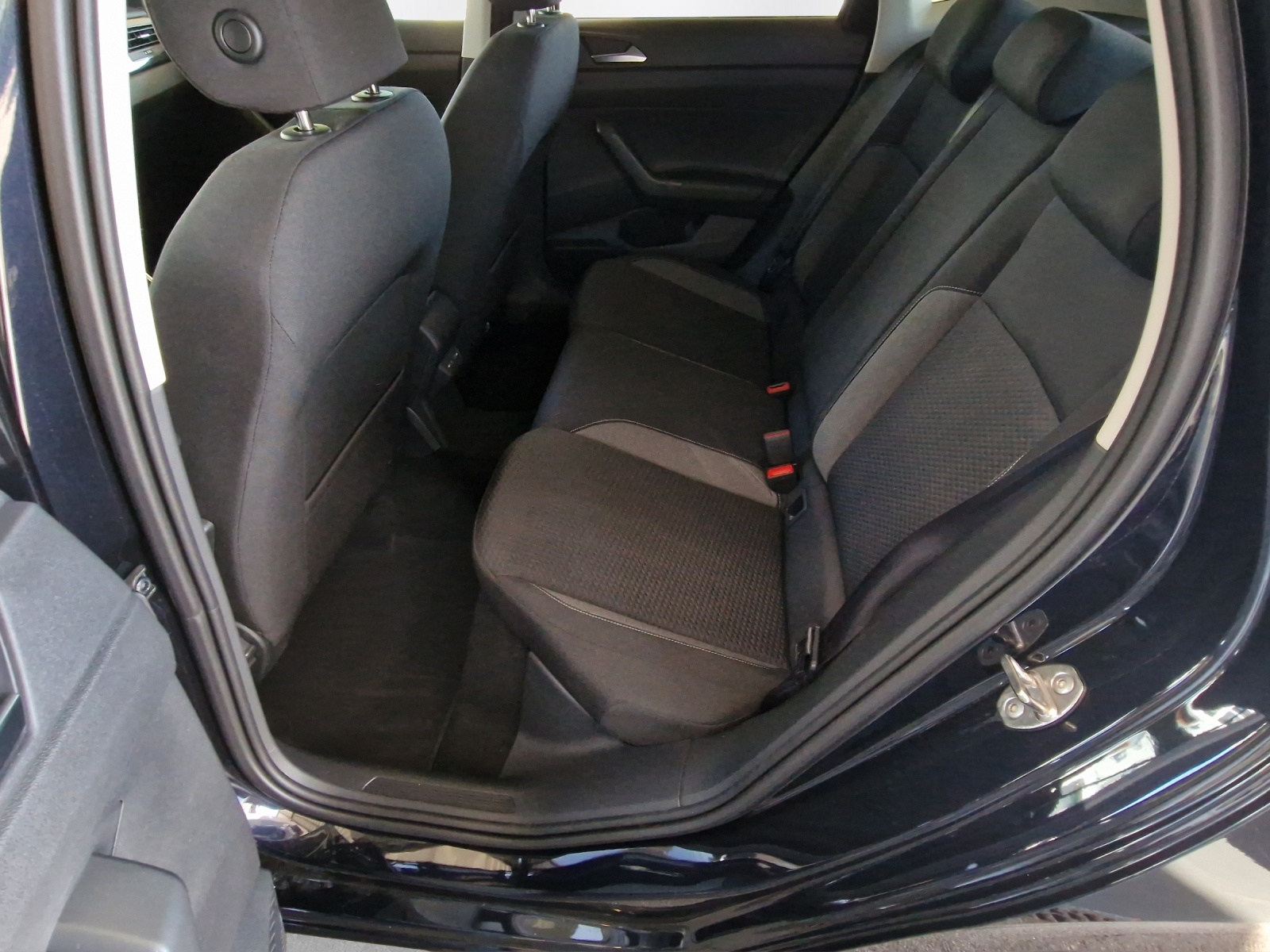 VW Polo 1.0 TSI Life DSG-image-10