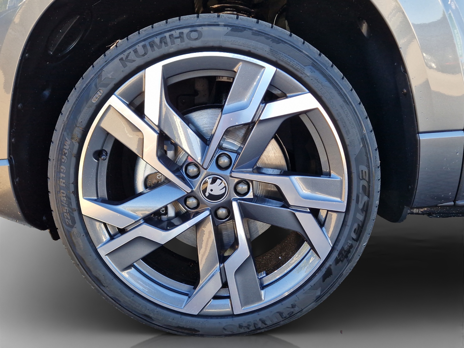SKODA Karoq 1.5 TSI SportLine DSG-image-13