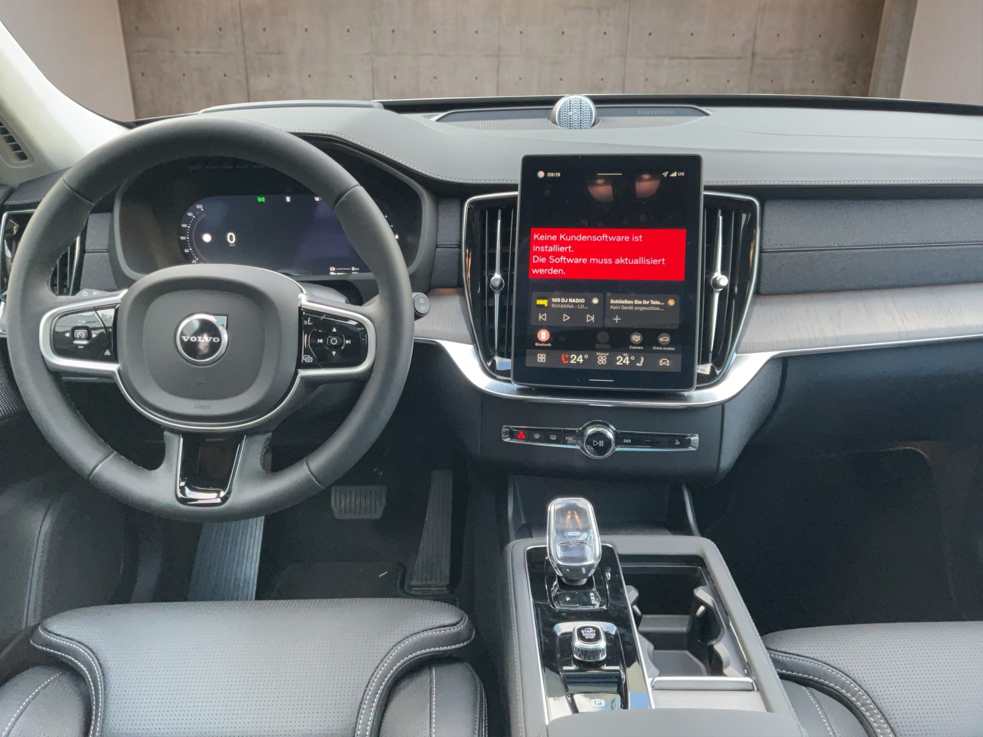 VOLVO XC90 2.0 T8 TE XCLUSIVE Edition Dark eAWD-image-9