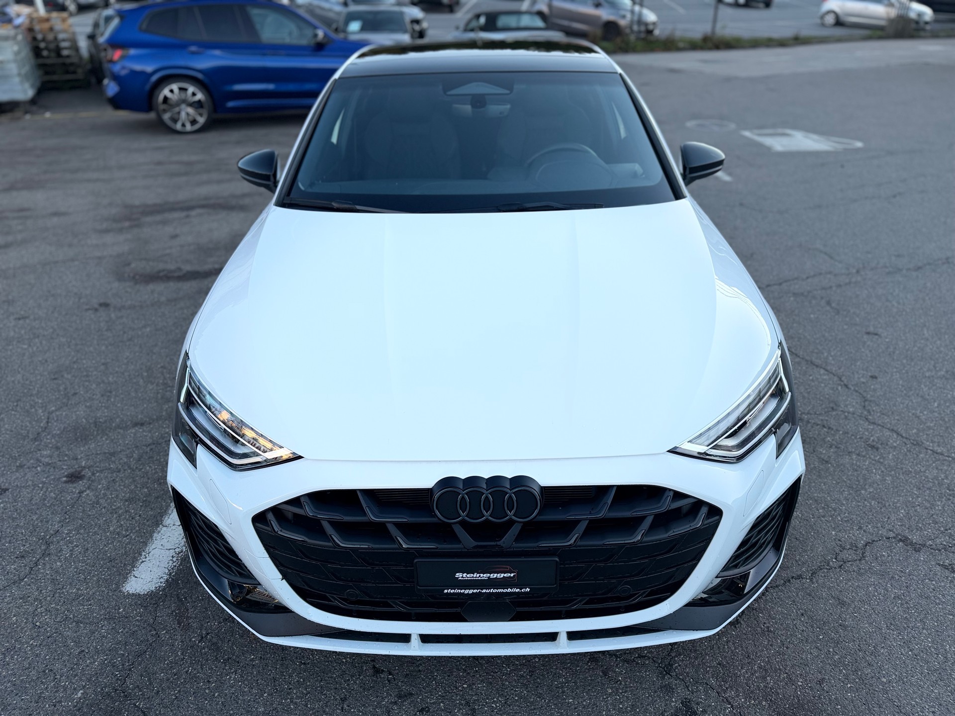 AUDI S3 Sportback TFSI quattro S-tronic-showroom-element-2
