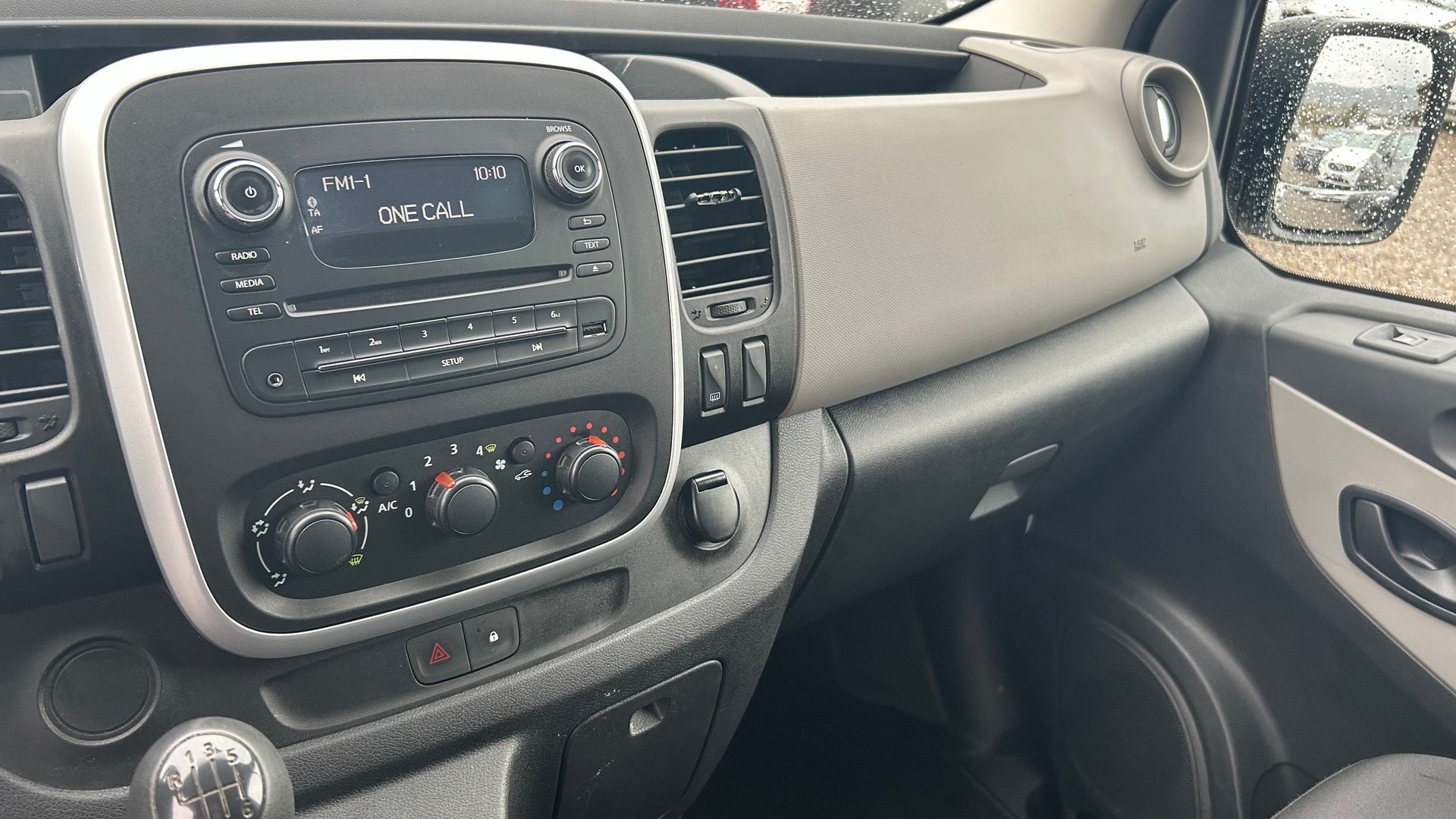 NISSAN NV300 dCi 120 2.9 L2H1 Pro-image-6