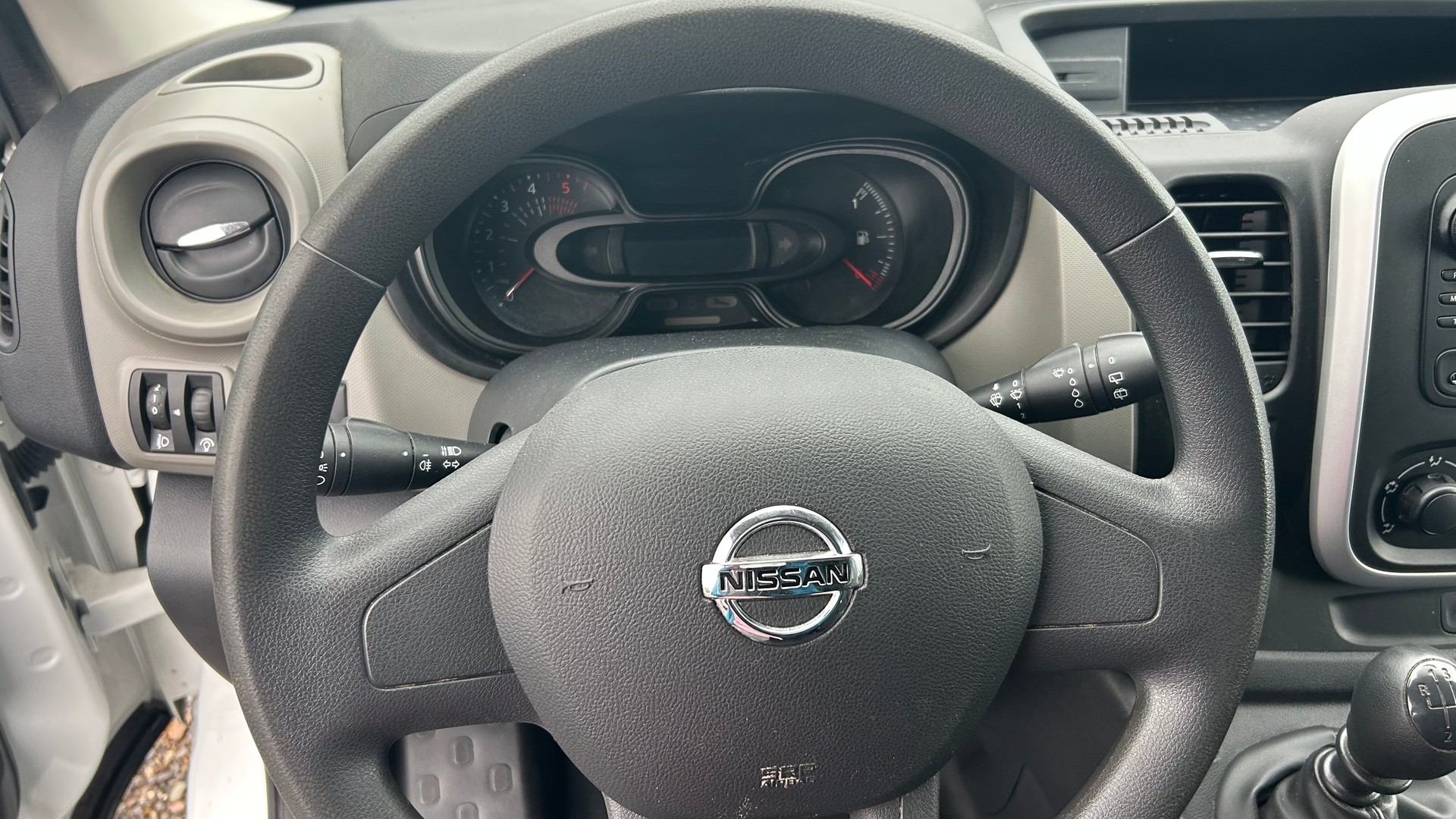 NISSAN NV300 dCi 120 2.9 L2H1 Pro-showroom-element-3