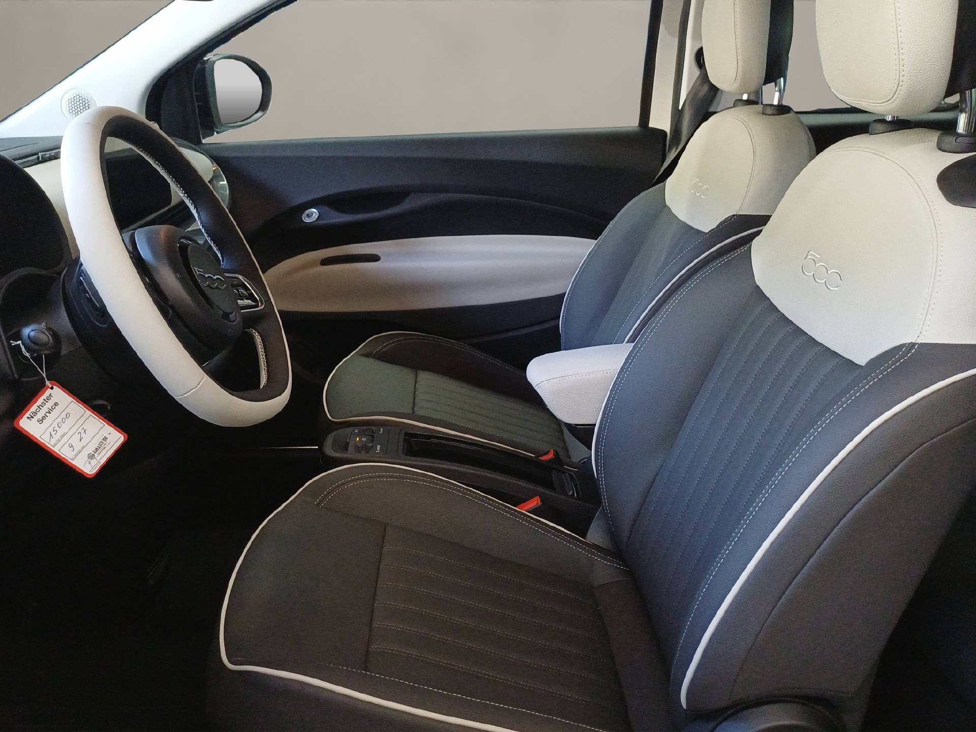 FIAT 500 Cabrio La Prima-image-14