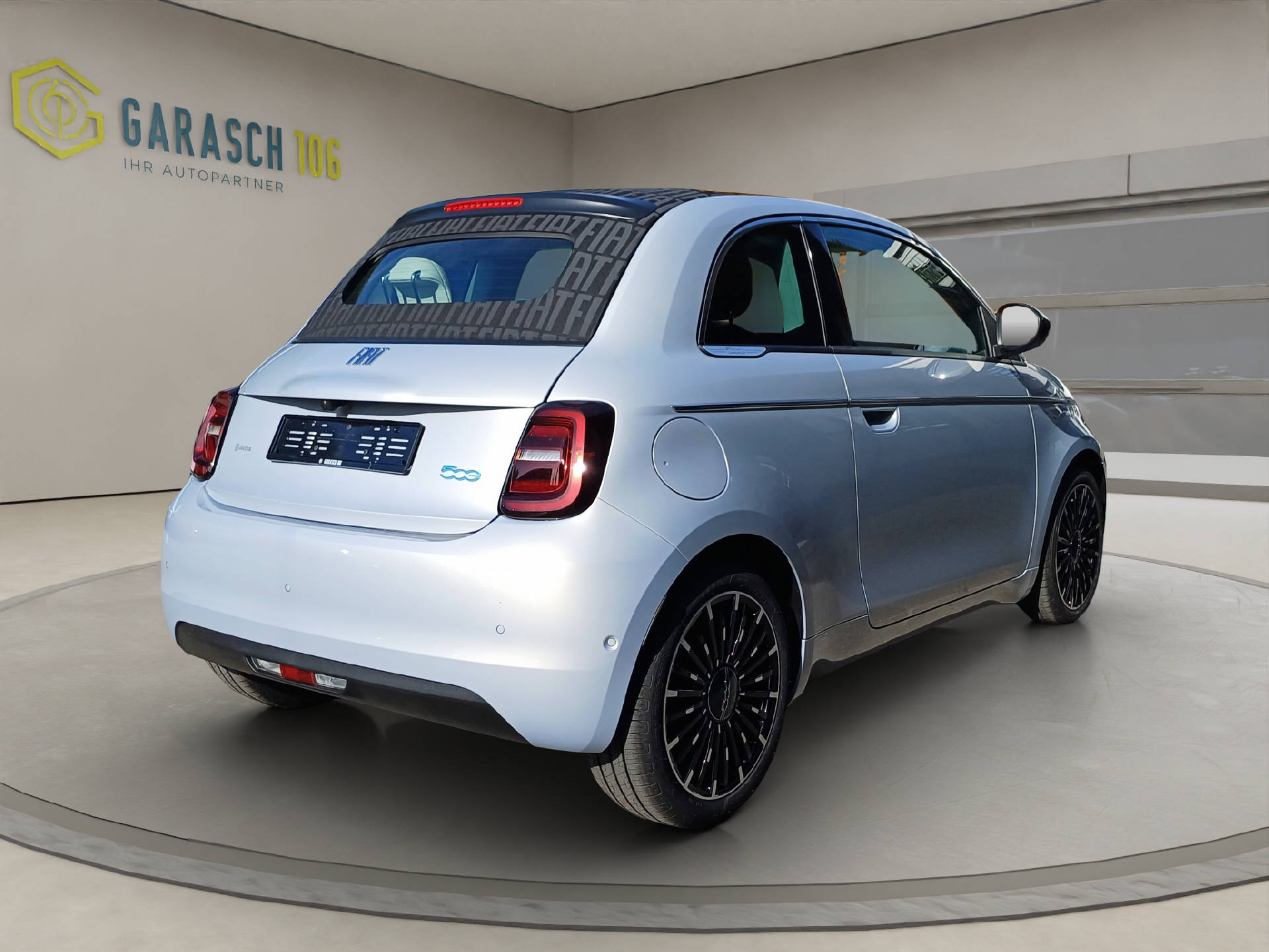 FIAT 500 Cabrio La Prima-image-5