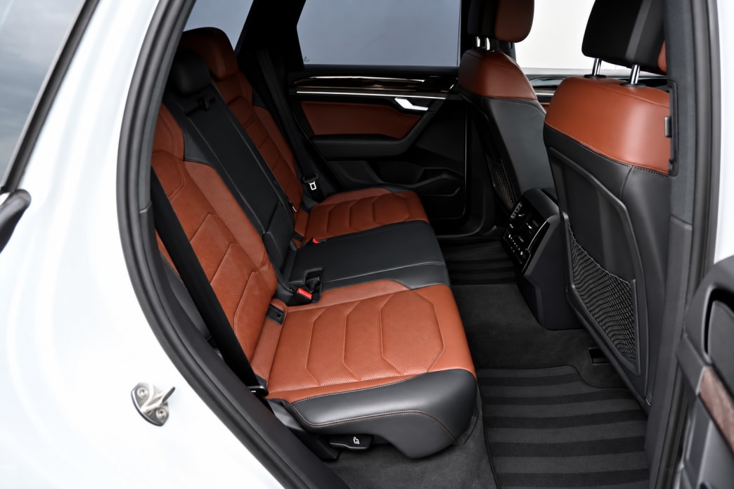 VW Touareg 3.0 TSI eHybrid AtmosphereTiptronic-image-7