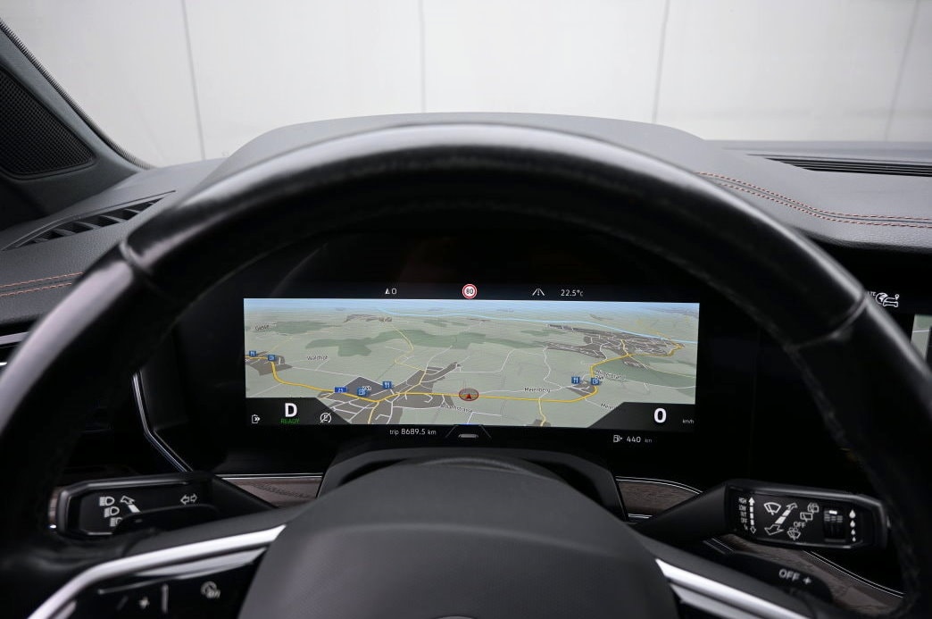 VW Touareg 3.0 TSI eHybrid AtmosphereTiptronic-image-10