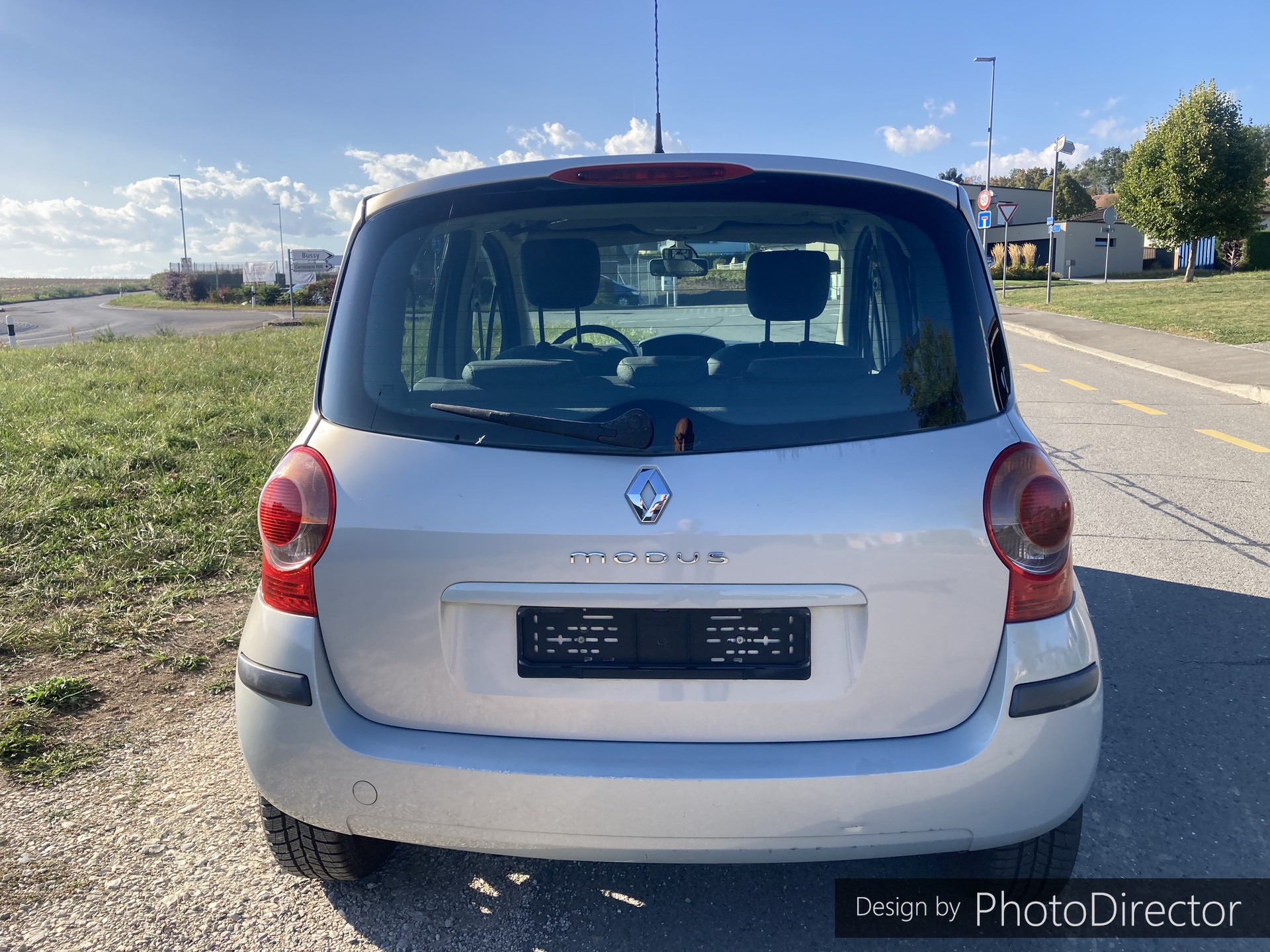 RENAULT Modus 1.6 16V Dynamique Luxe-image-11
