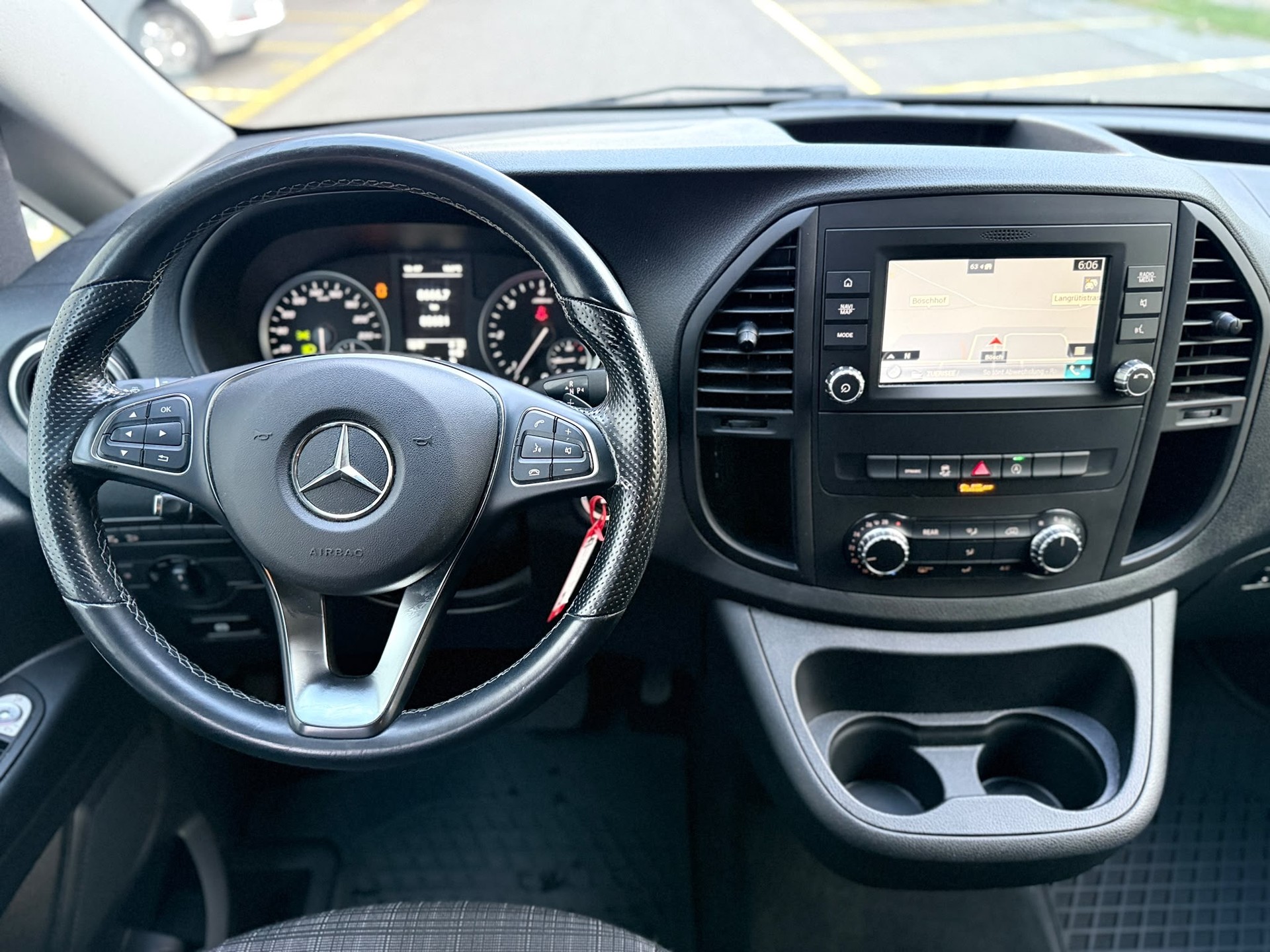 MERCEDES-BENZ Vito 119 Kombi L 2.0 CDI Select *8-Plätzer*-image-13