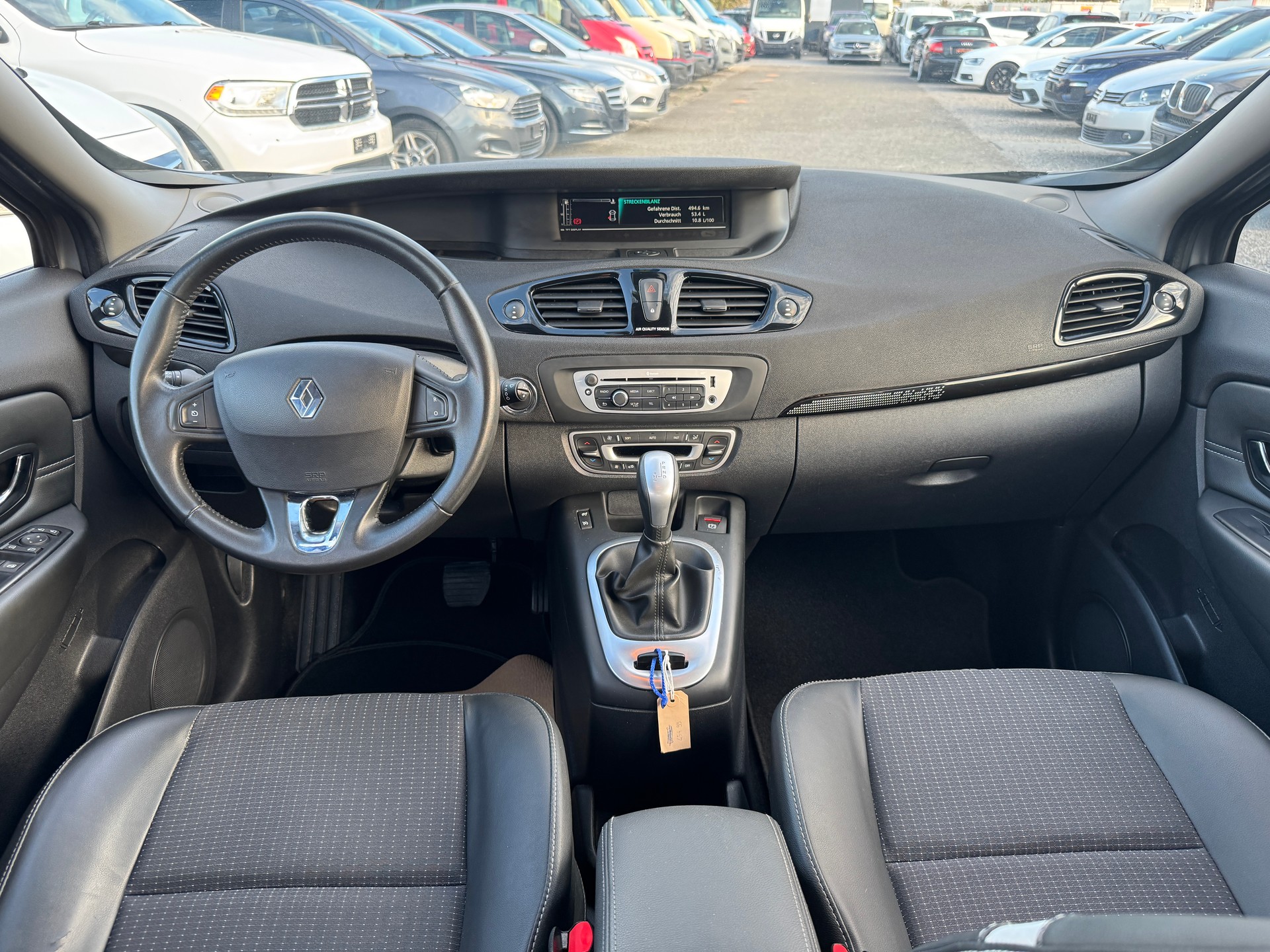 RENAULT Scénic 2.0 16V Dynamique X-Tronic CVT-image-7