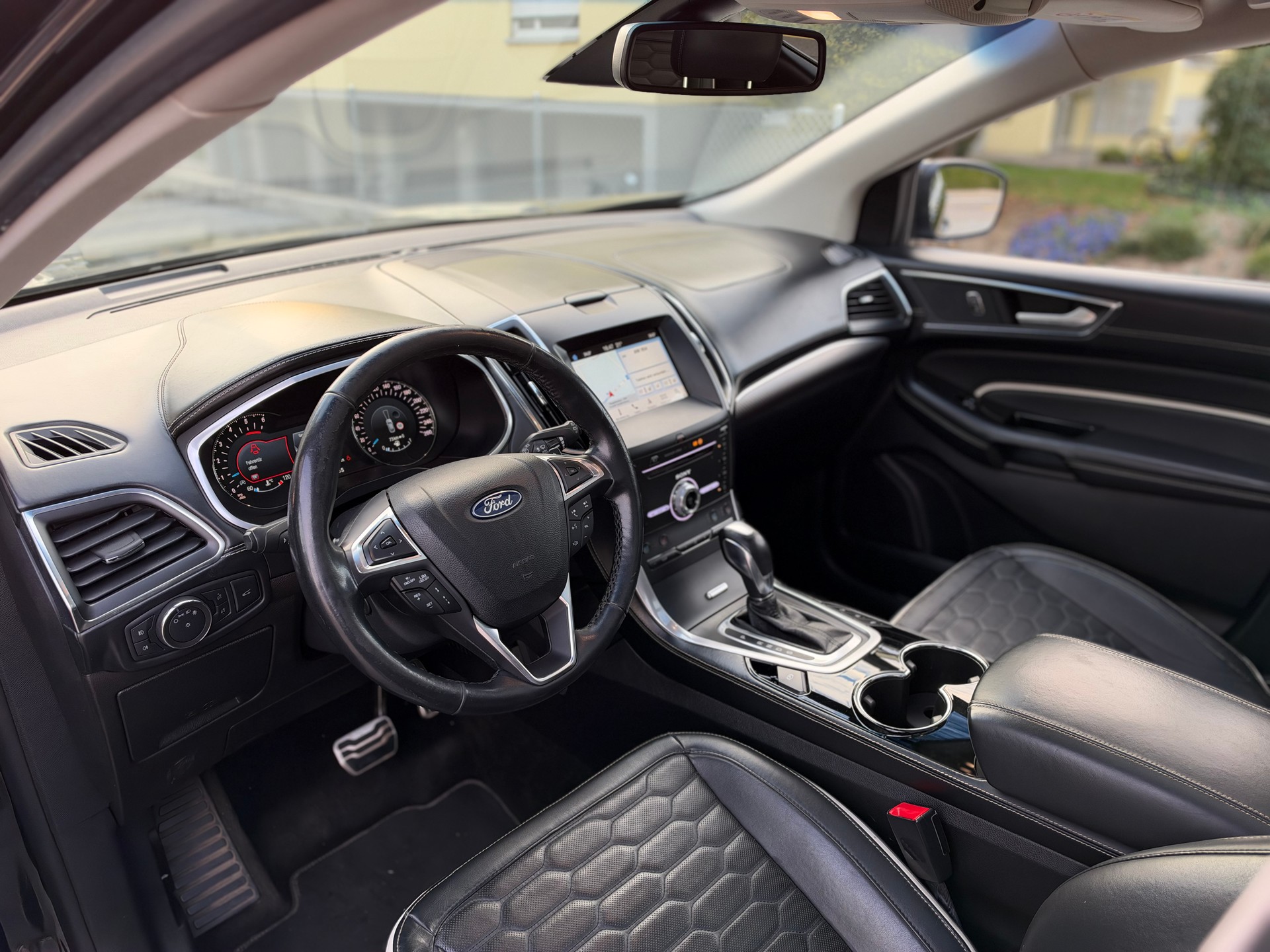 FORD Edge 2.0 TDCi Vignale 4WD PowerShift-image-8