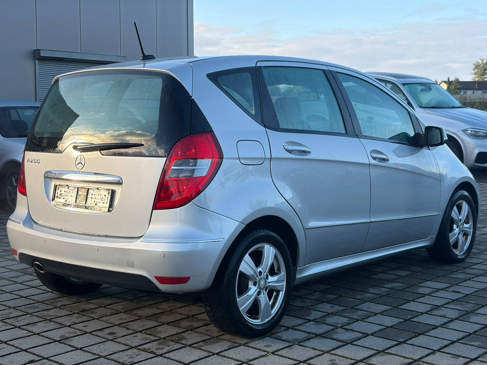 MERCEDES-BENZ A 200 Avantgarde Autotronic-image-8