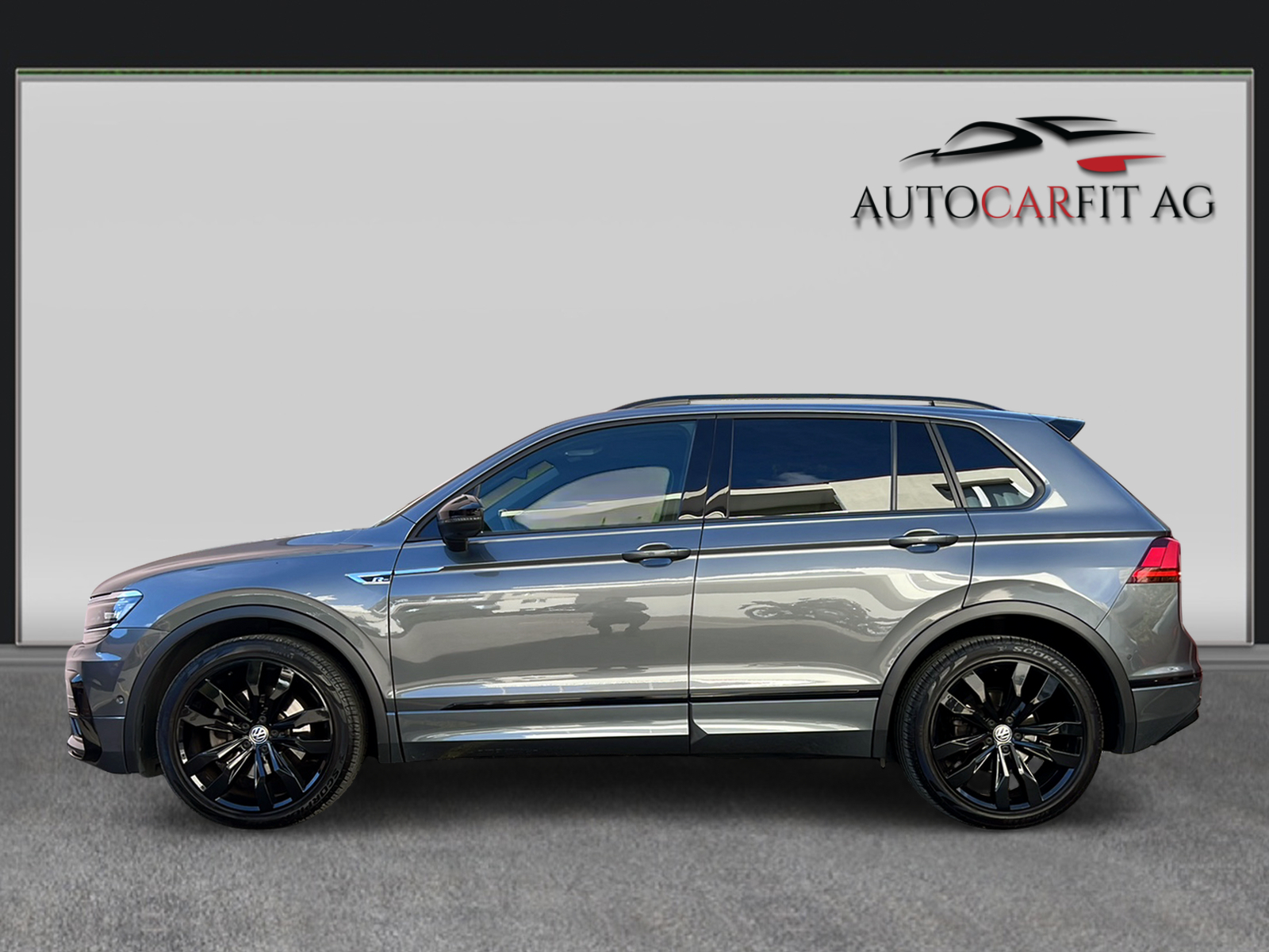 VW Tiguan 2.0 TDI SCR Highline 4Motion DSG-image-2