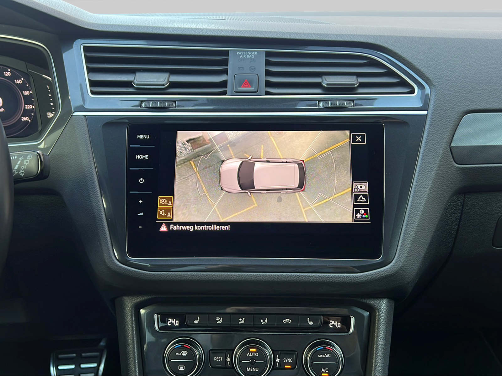 VW Tiguan 2.0 TDI SCR Highline 4Motion DSG-image-13