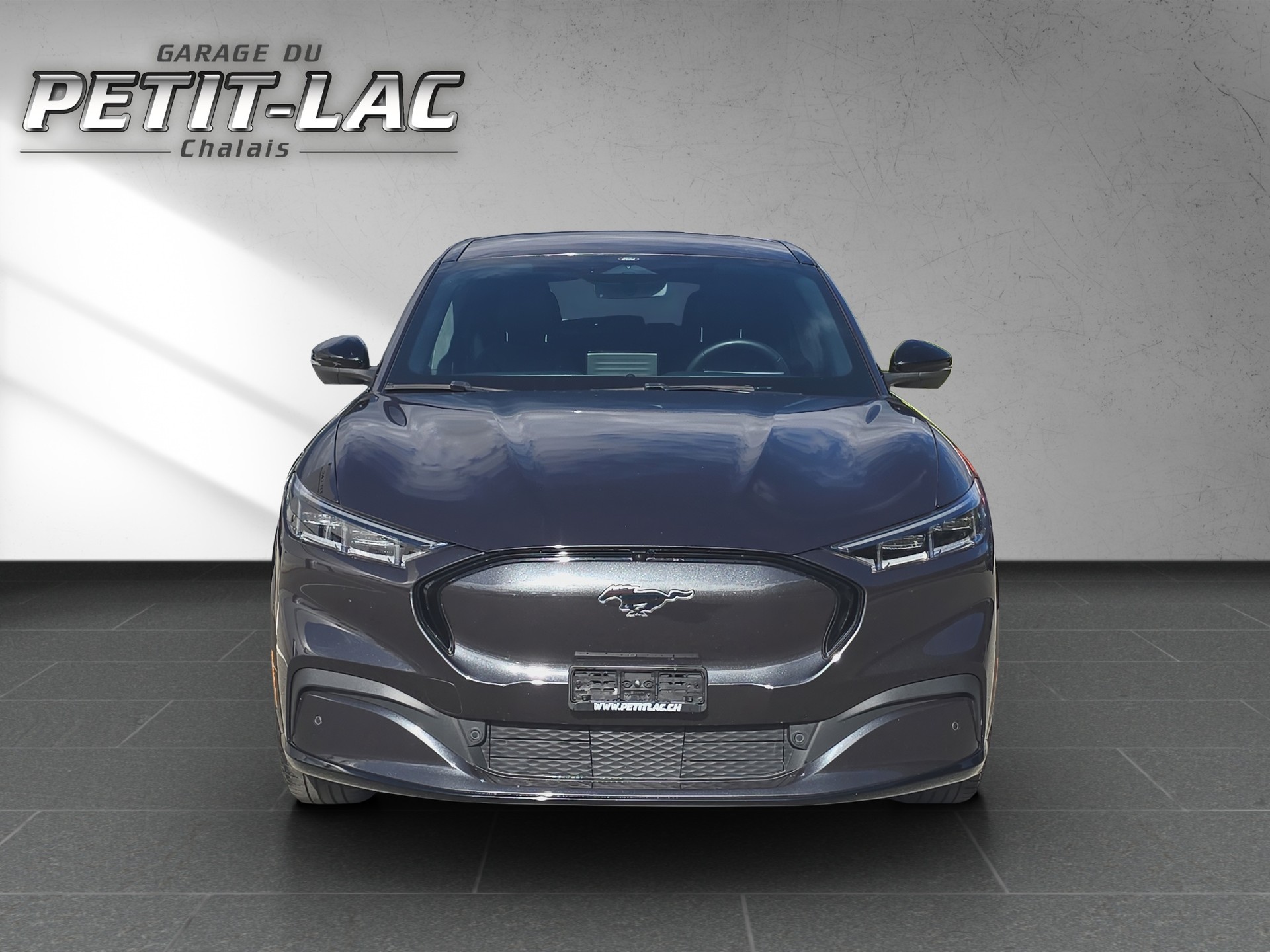 FORD Mustang MACH-E Premium AWD 72.6 kWh-image-1